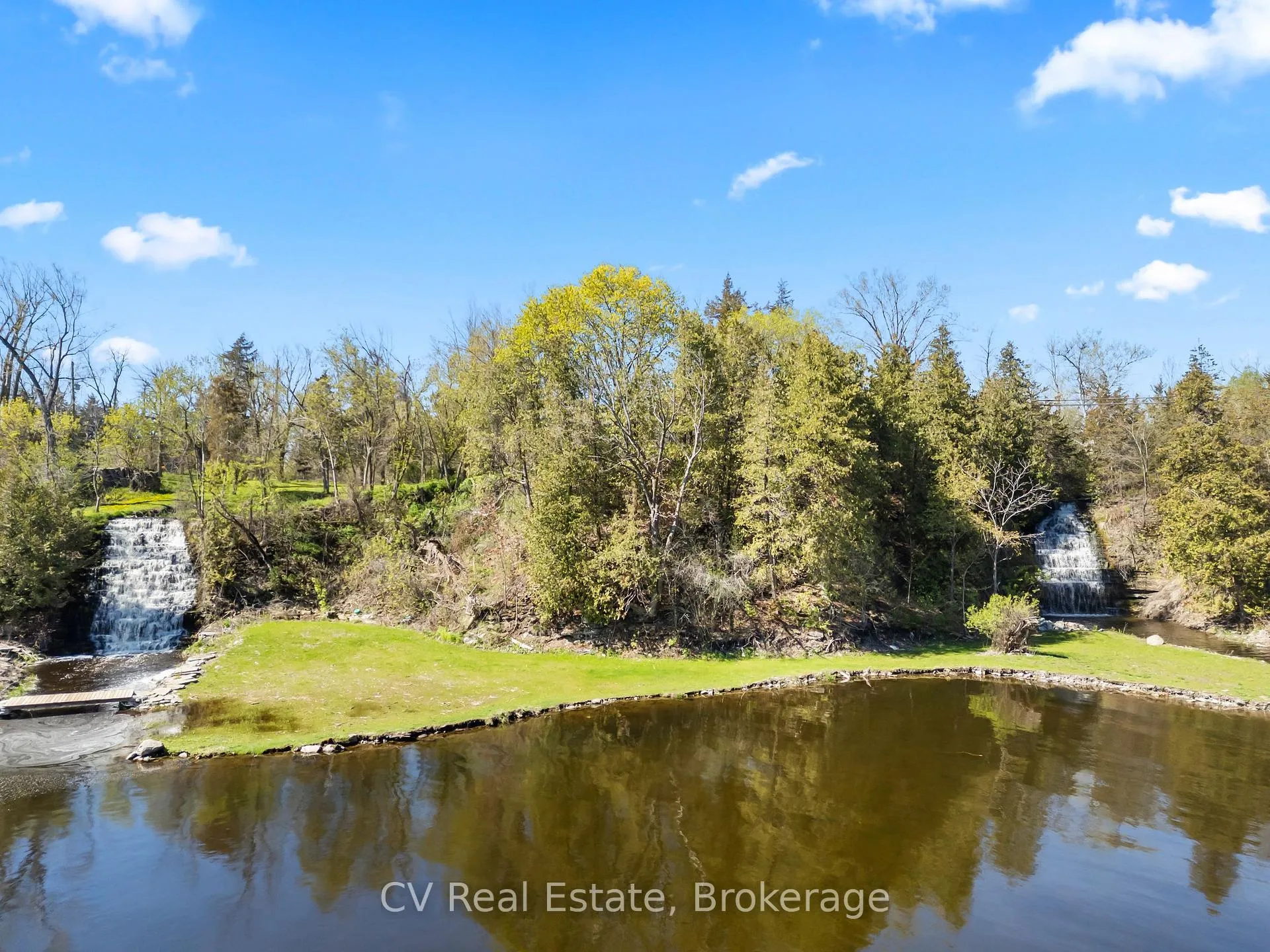 Photo 4 of 782 County Road 49, Prince Edward County, Sophiasburg Ward — HOMEH