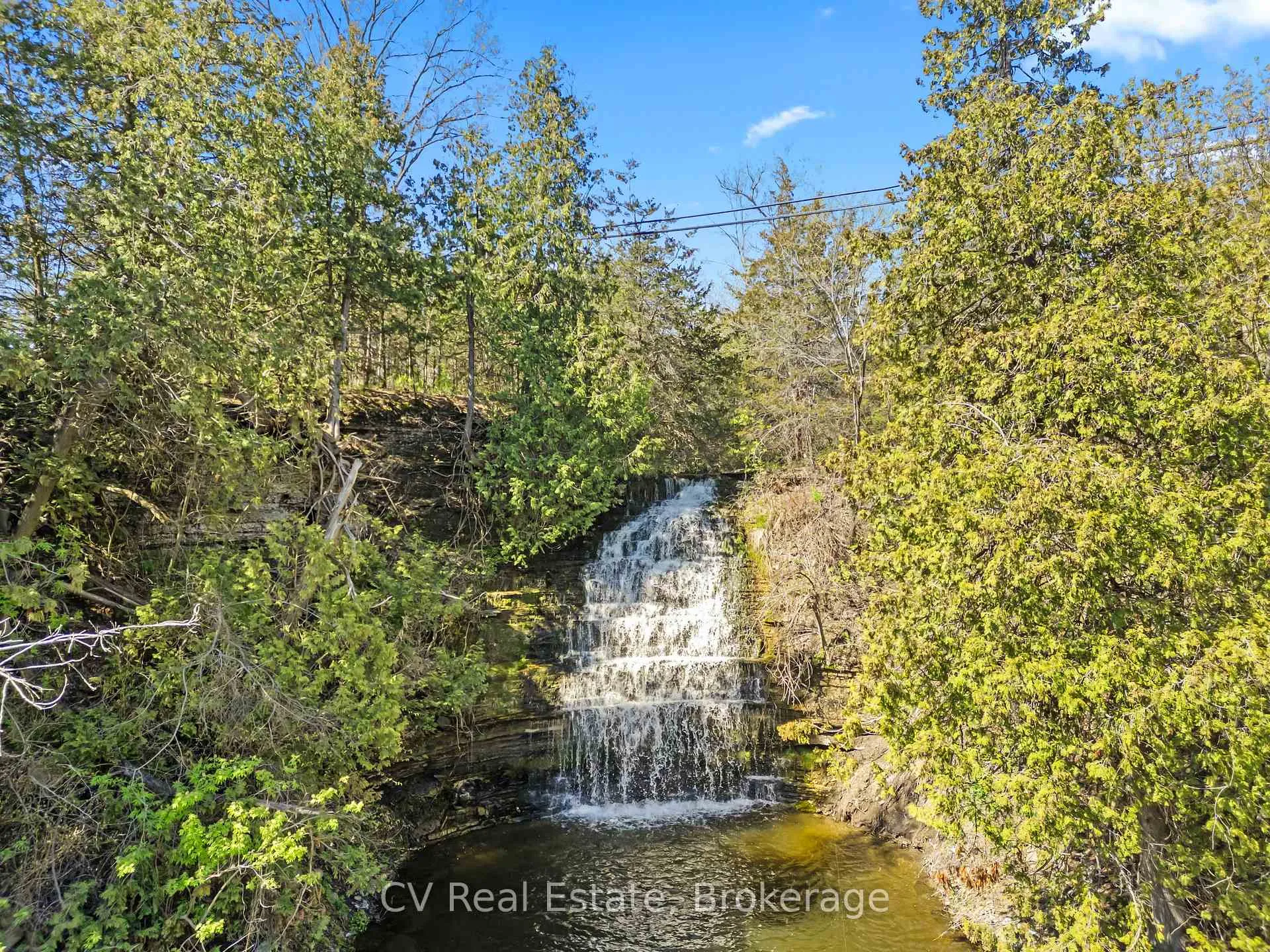 Photo 5 of 782 County Road 49, Prince Edward County, Sophiasburg Ward — HOMEH