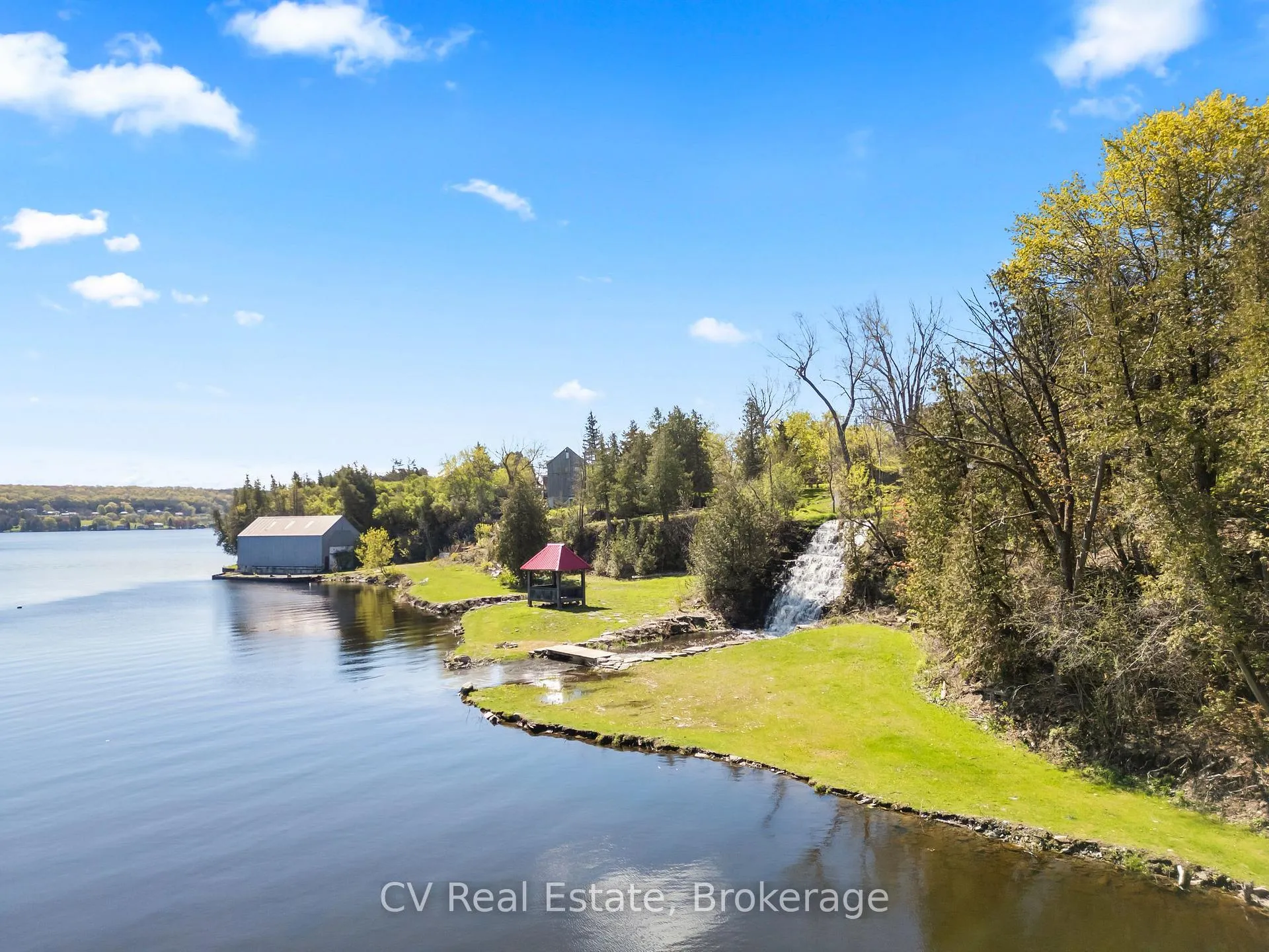 Photo 6 of 782 County Road 49, Prince Edward County, Sophiasburg Ward — HOMEH