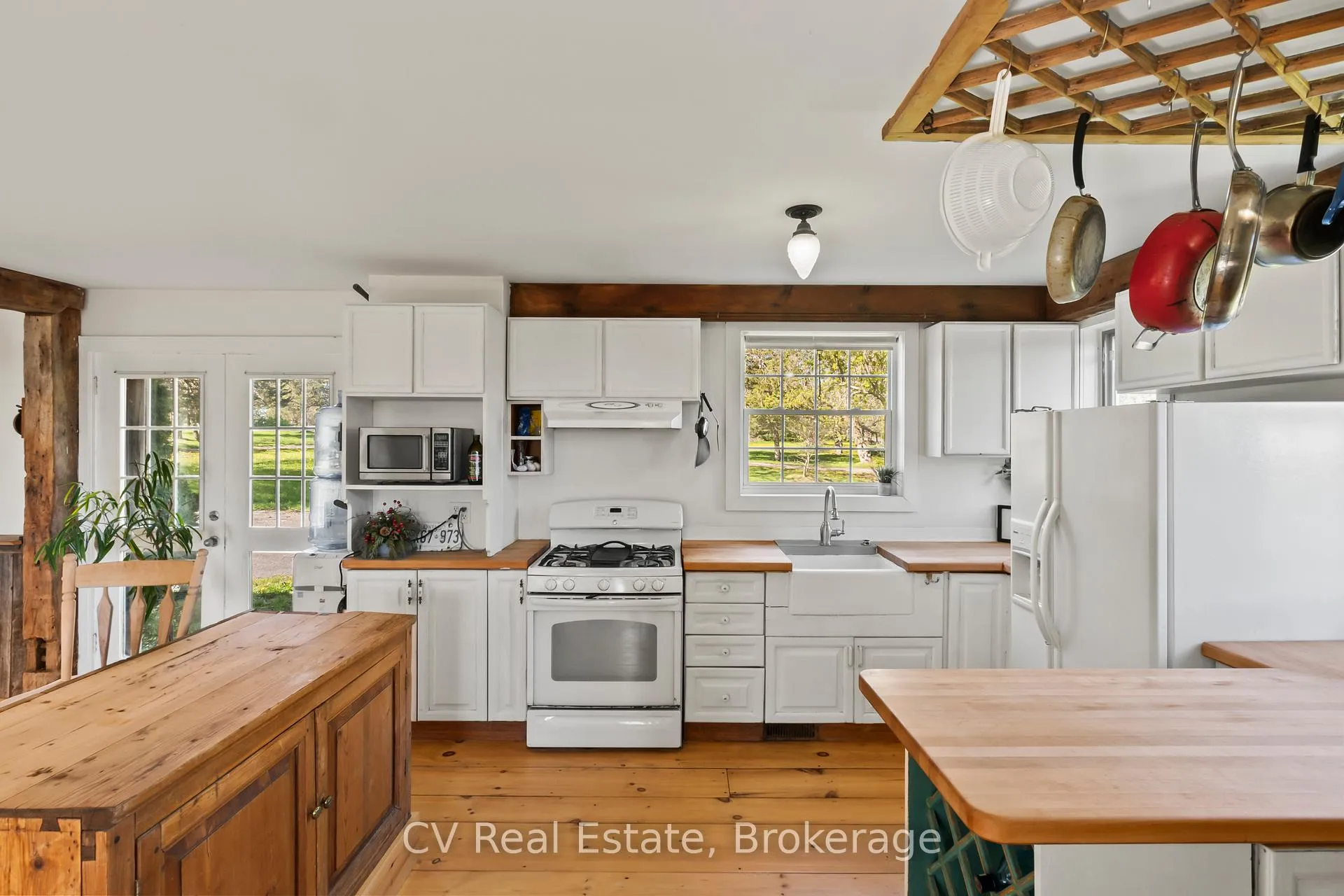 Photo 10 of 782 County Road 49, Prince Edward County, Sophiasburg Ward — HOMEH