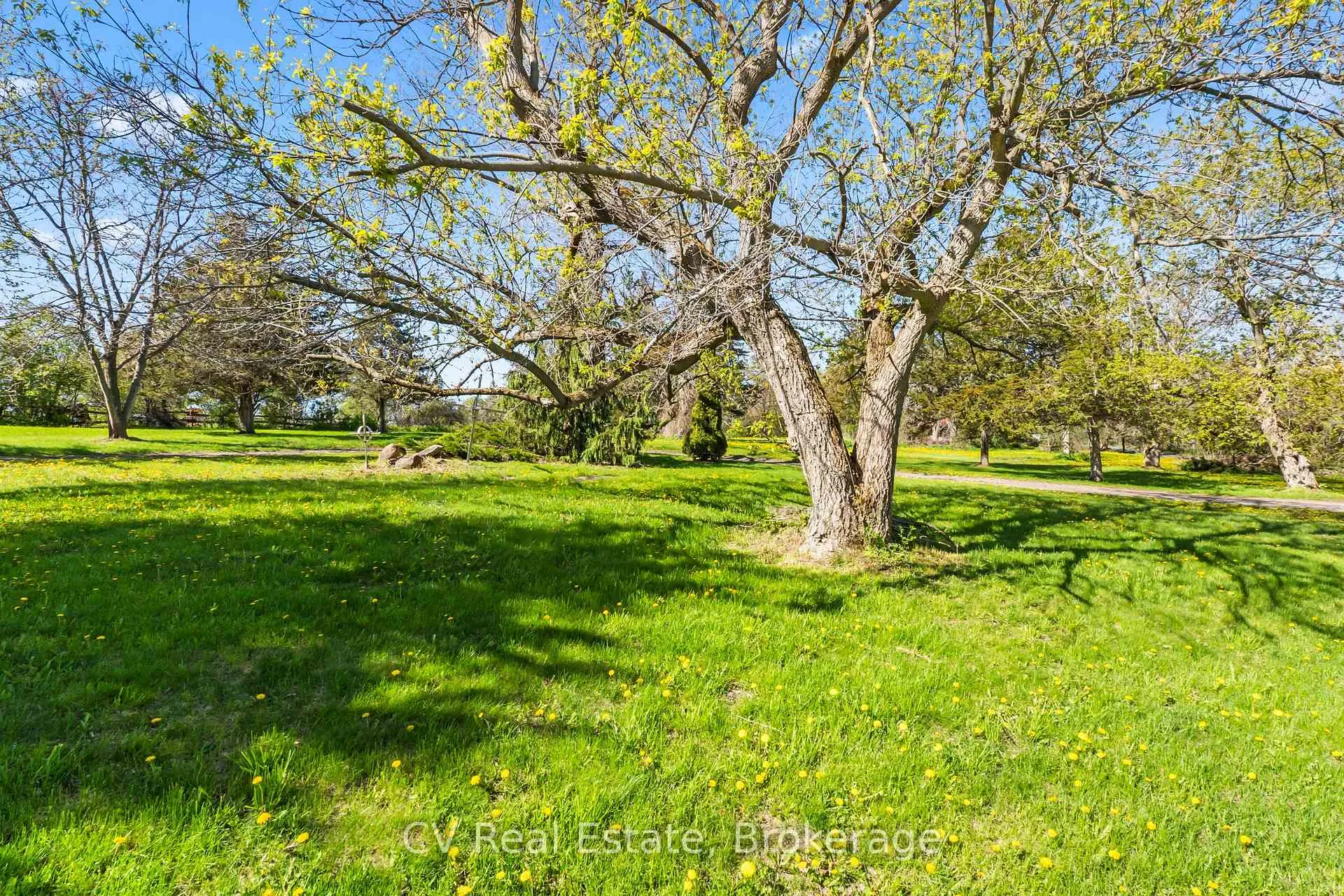 Photo 29 of 782 County Road 49, Prince Edward County, Sophiasburg Ward — HOMEH