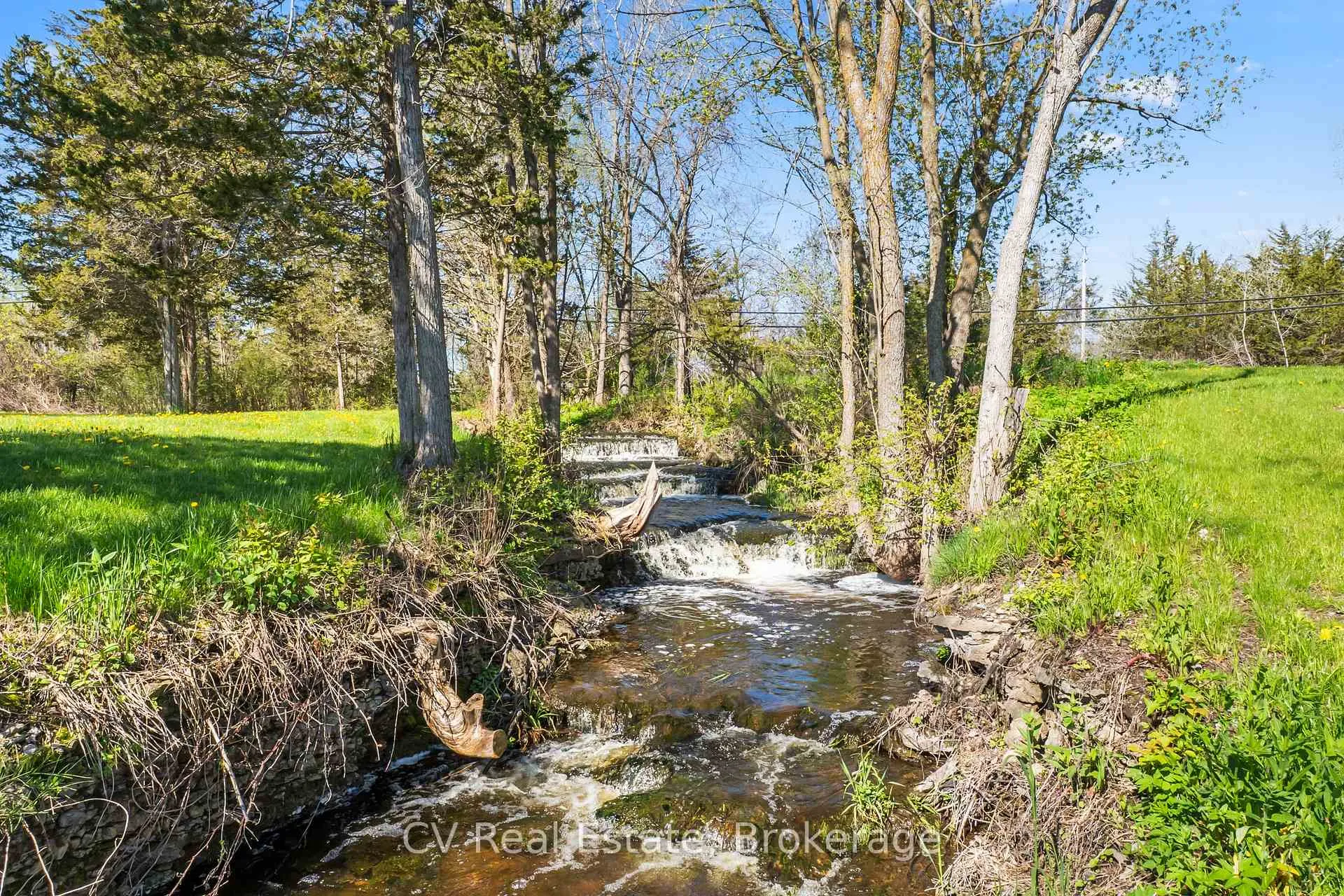 Photo 31 of 782 County Road 49, Prince Edward County, Sophiasburg Ward — HOMEH