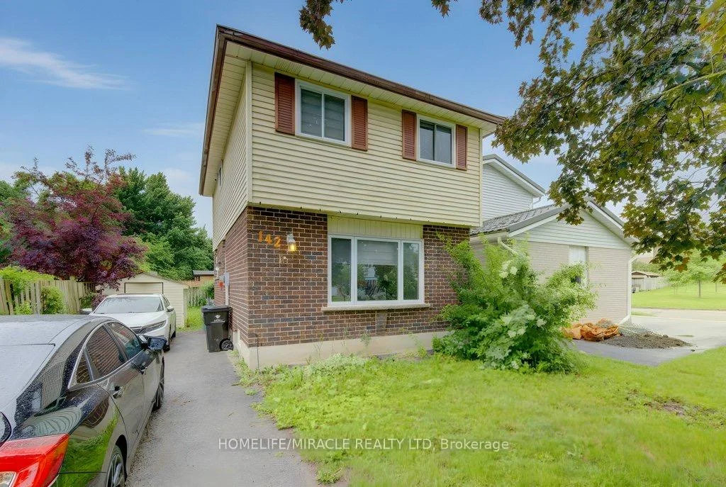 Photo of 142 Cornerbrook Crescent