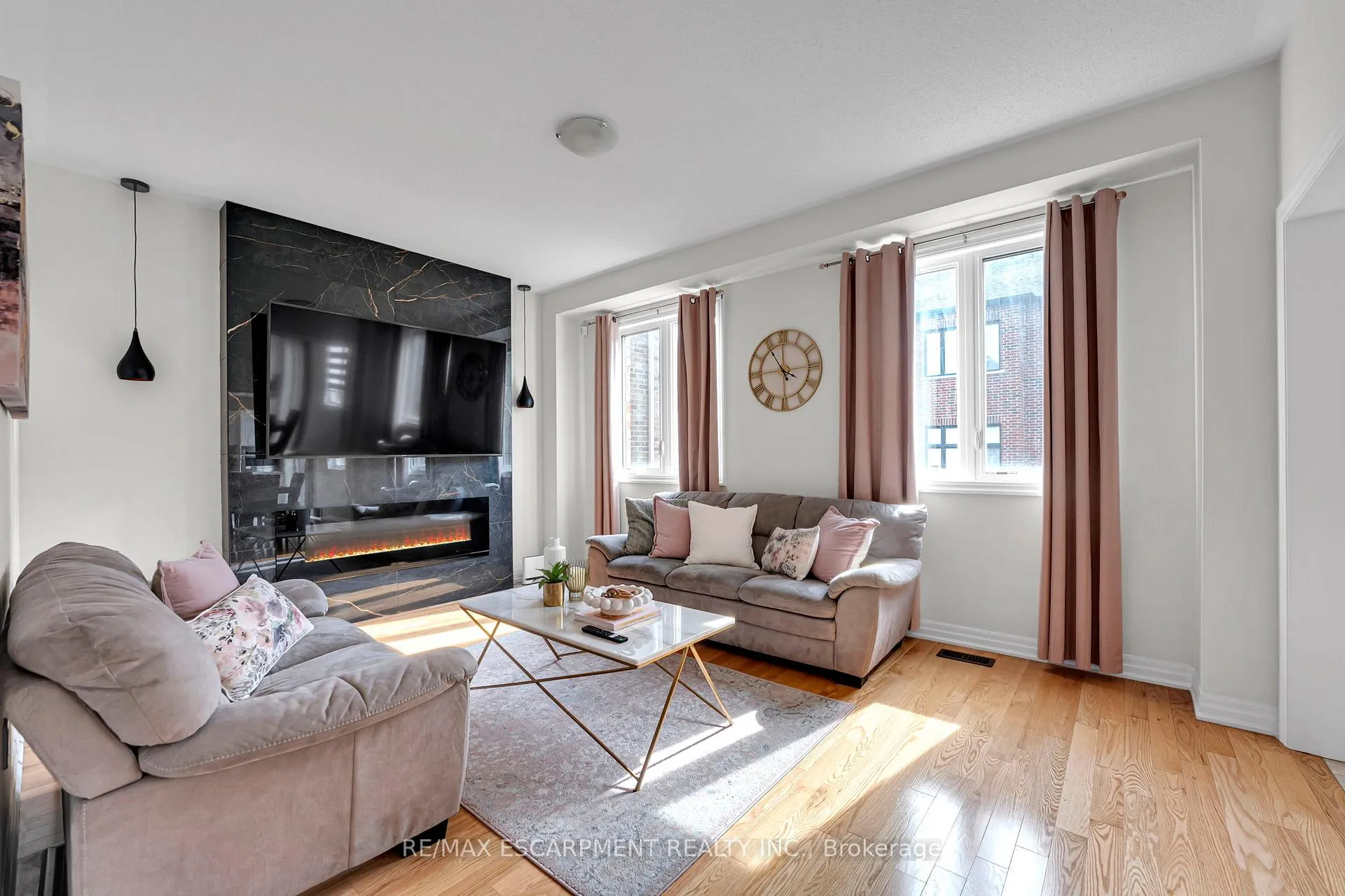 Photo 12 of 3430 Clayton Trail, Oakville, Glenorchy — HOMEH