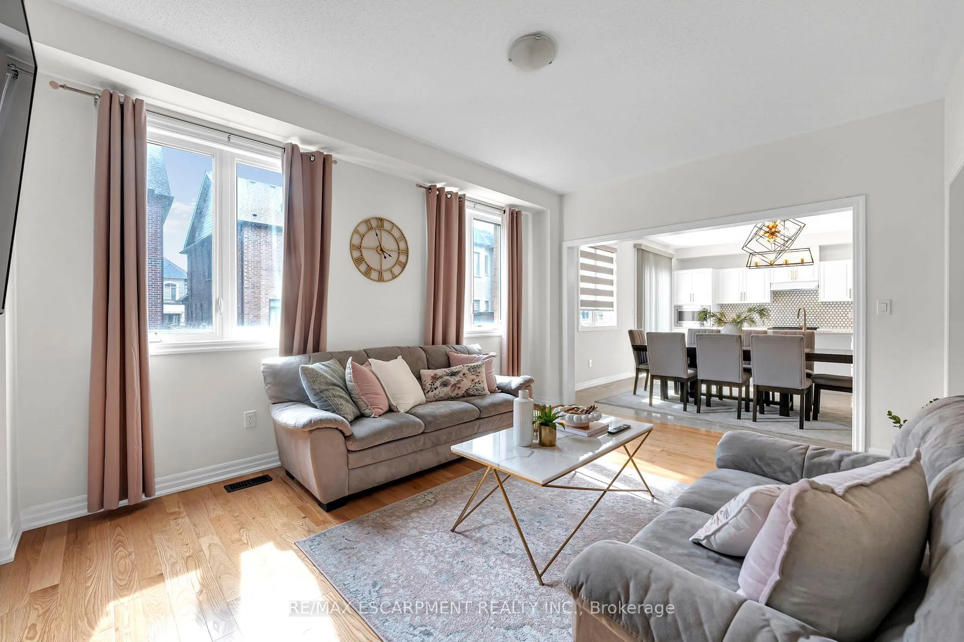 Photo 14 of 3430 Clayton Trail, Oakville, Glenorchy — HOMEH