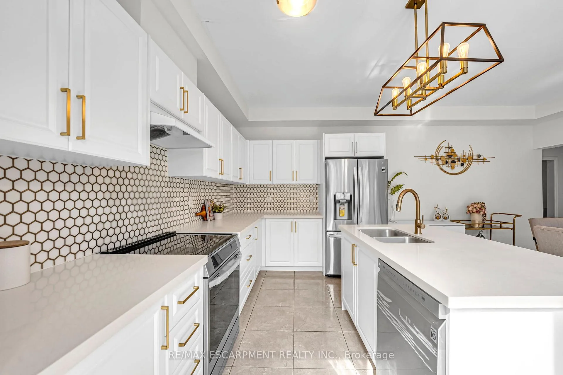 Photo 20 of 3430 Clayton Trail, Oakville, Glenorchy — HOMEH