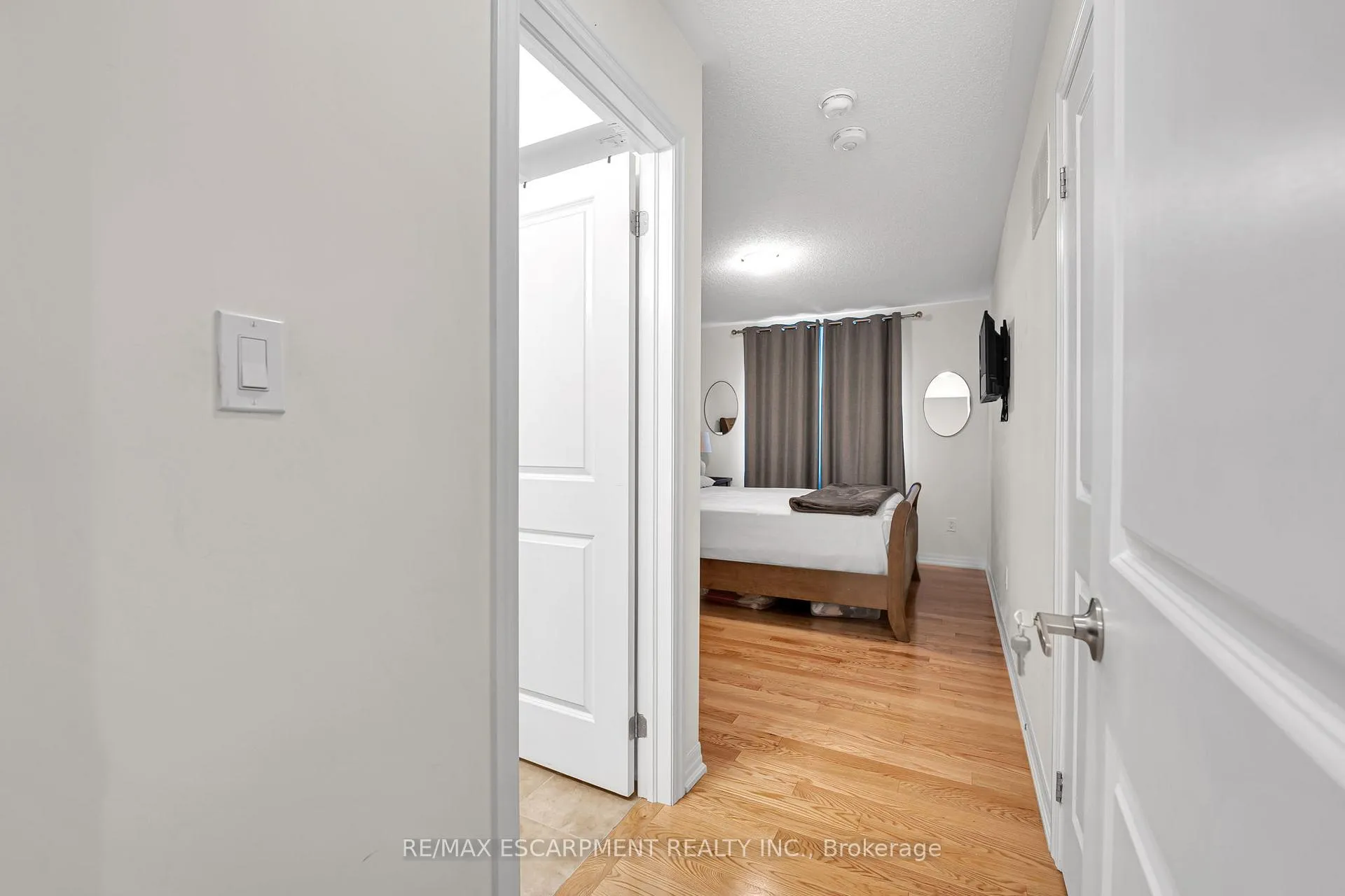 Photo 29 of 3430 Clayton Trail, Oakville, Glenorchy — HOMEH