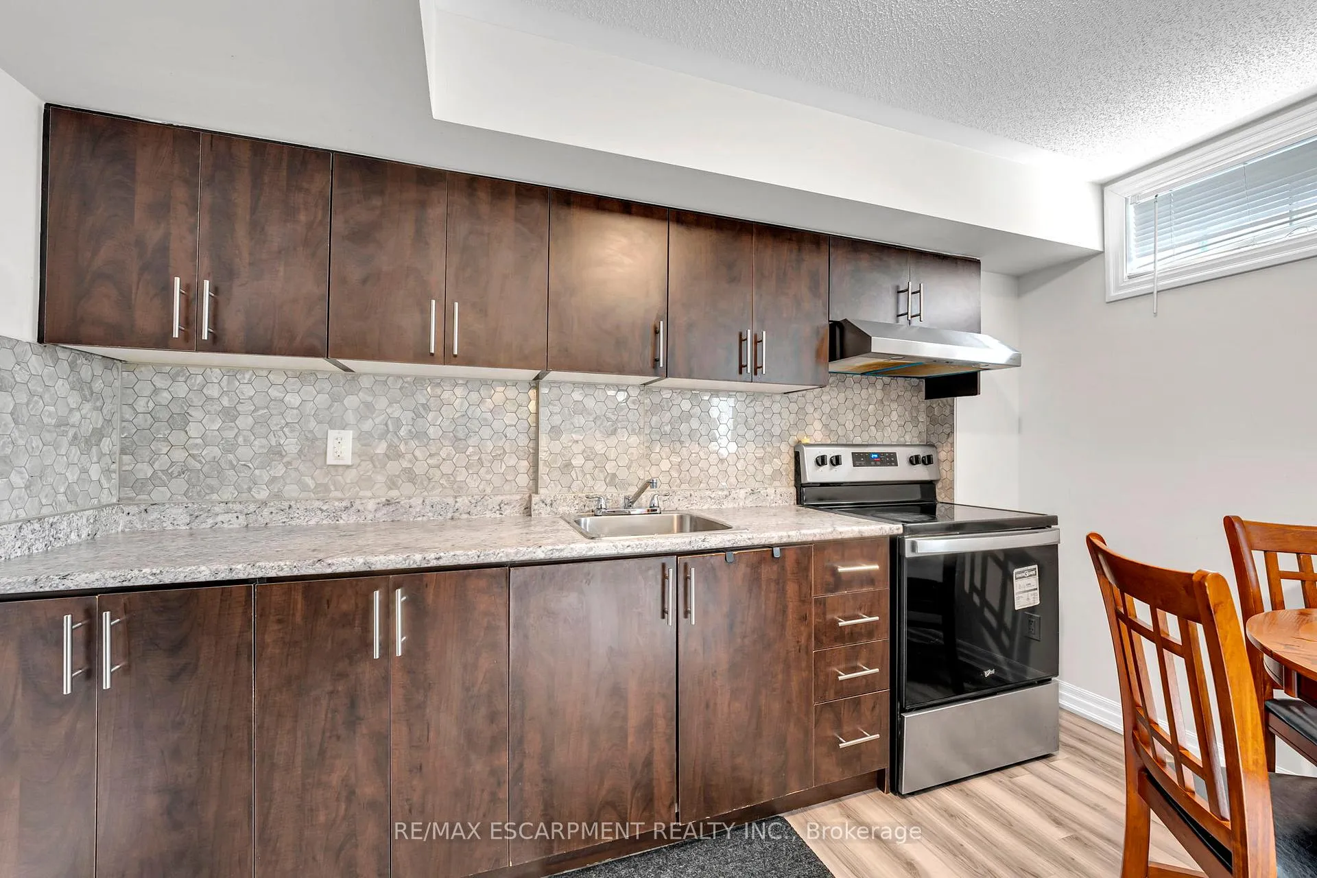 Photo 42 of 3430 Clayton Trail, Oakville, Glenorchy — HOMEH