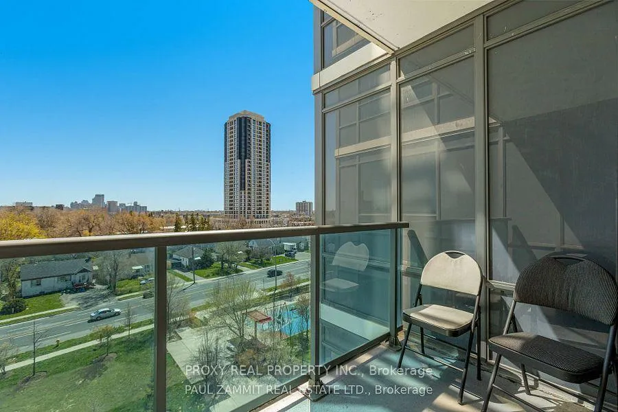 Photo 8 of Unit 621, 7167 Yonge Street, Markham, Grandview — HOMEH