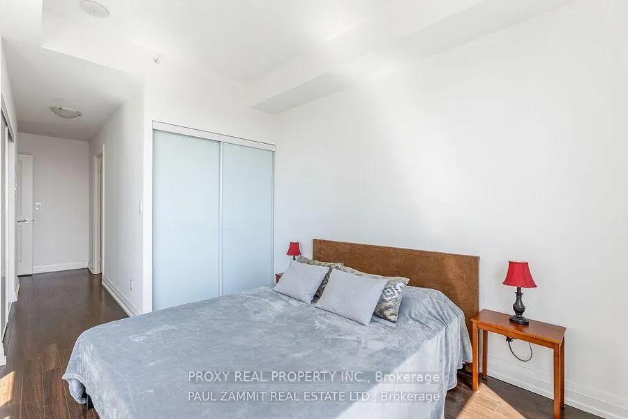 Photo 9 of Unit 621, 7167 Yonge Street, Markham, Grandview — HOMEH