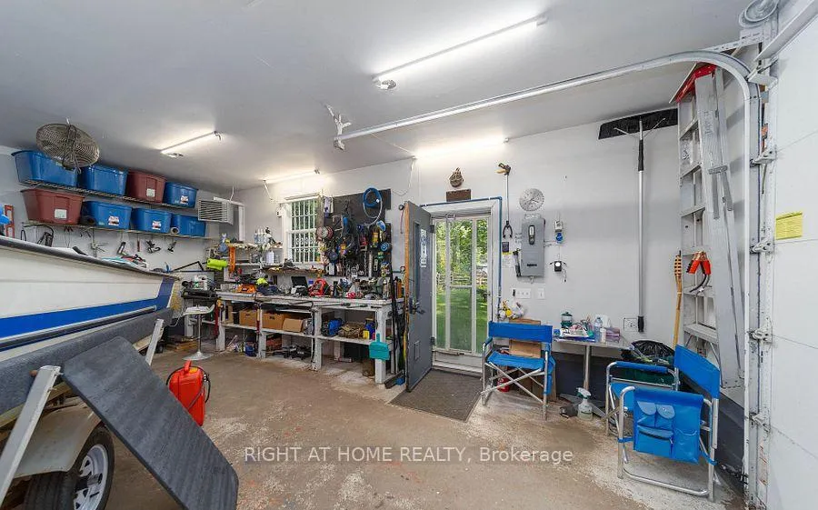 Photo 22 of 12 Lakeshore Road E, Oro-Medonte, Rural Oro-Medonte — HOMEH