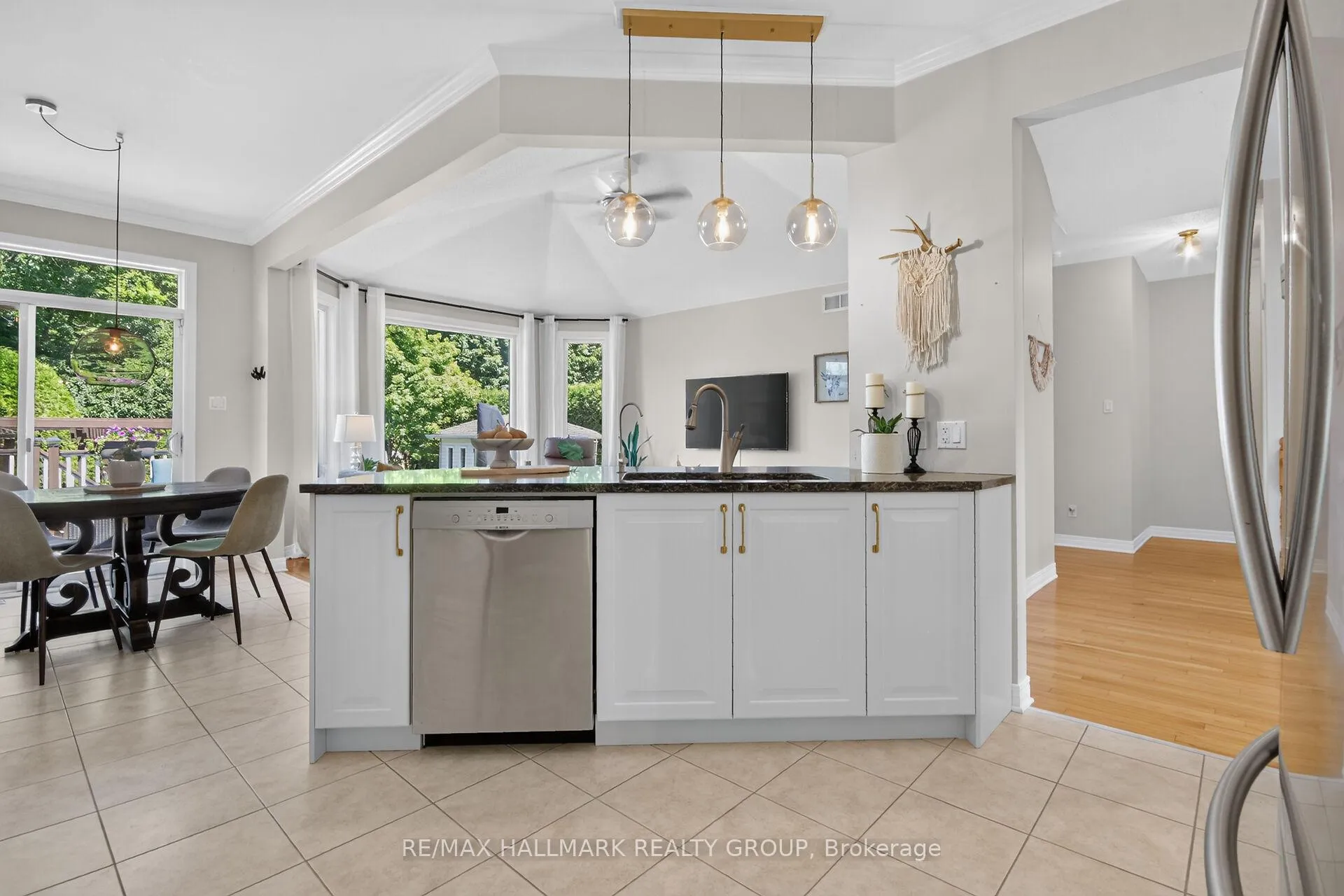 Photo 16 of 85 Knowlton Drive, Ottawa, Barrhaven East — HOMEH