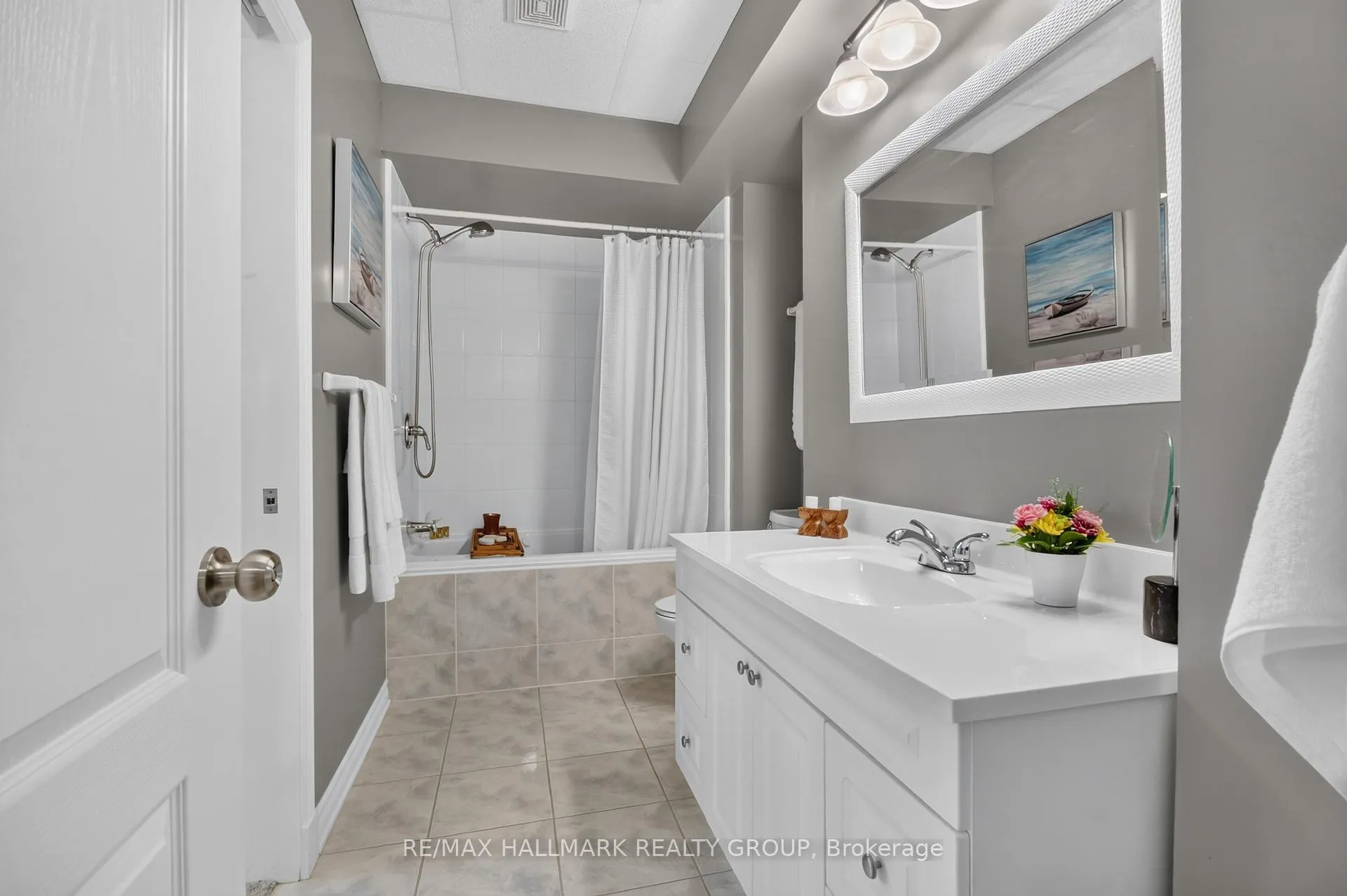 Photo 39 of 85 Knowlton Drive, Ottawa, Barrhaven East — HOMEH