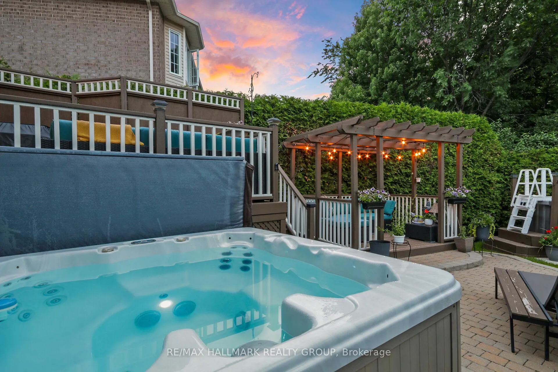 Photo 43 of 85 Knowlton Drive, Ottawa, Barrhaven East — HOMEH