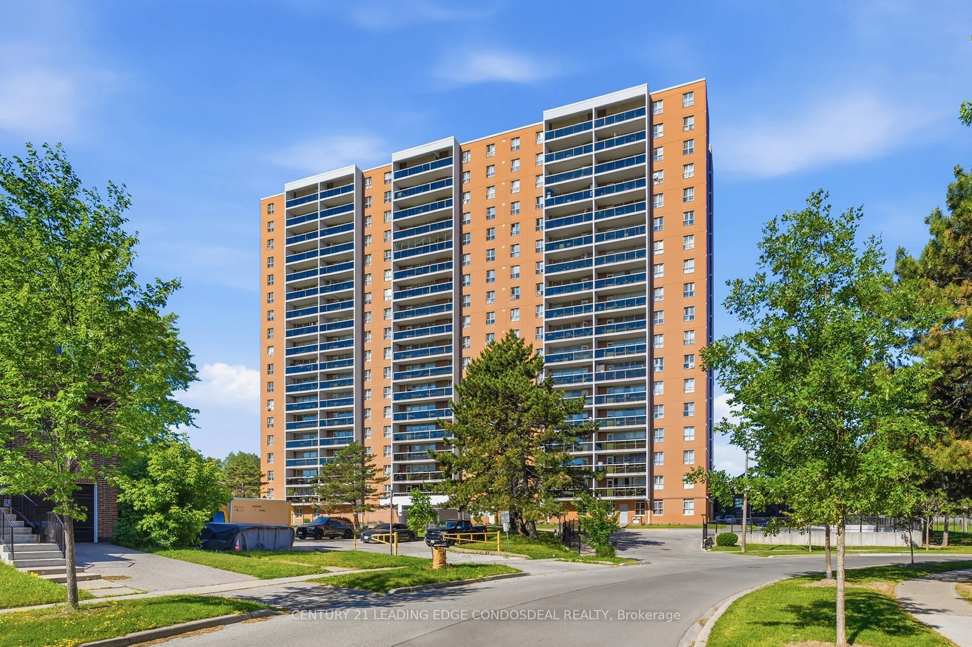 Photo 2 of Unit 1508, 270 Palmdale Drive, Scarborough, Tam O'Shanter-Sullivan — HOMEH