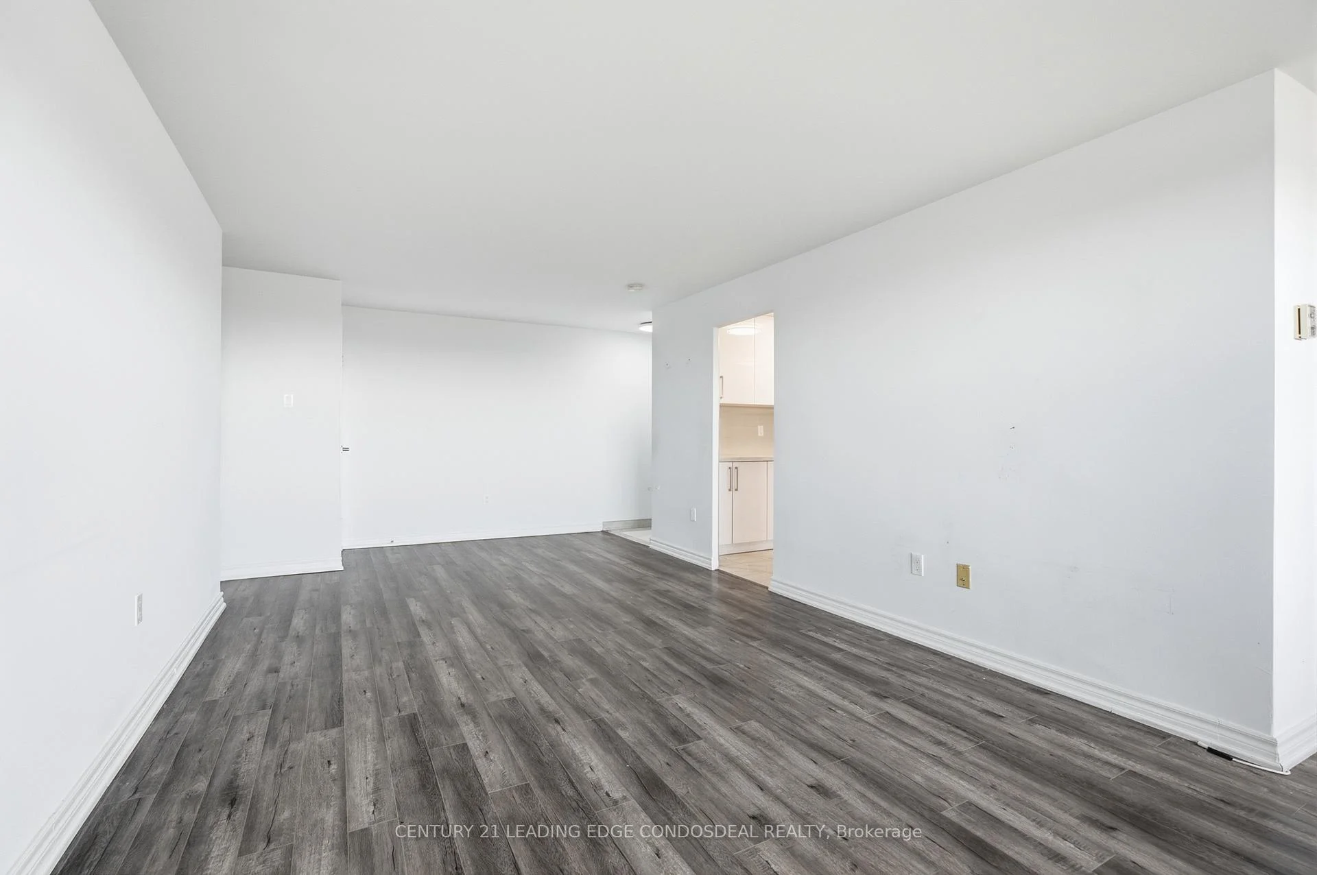 Photo 10 of Unit 1508, 270 Palmdale Drive, Scarborough, Tam O'Shanter-Sullivan — HOMEH