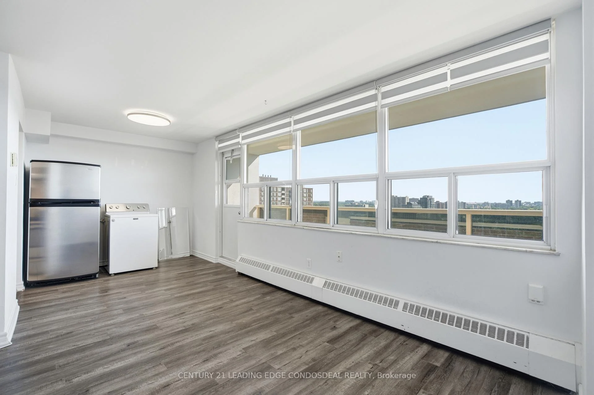 Photo 12 of Unit 1508, 270 Palmdale Drive, Scarborough, Tam O'Shanter-Sullivan — HOMEH