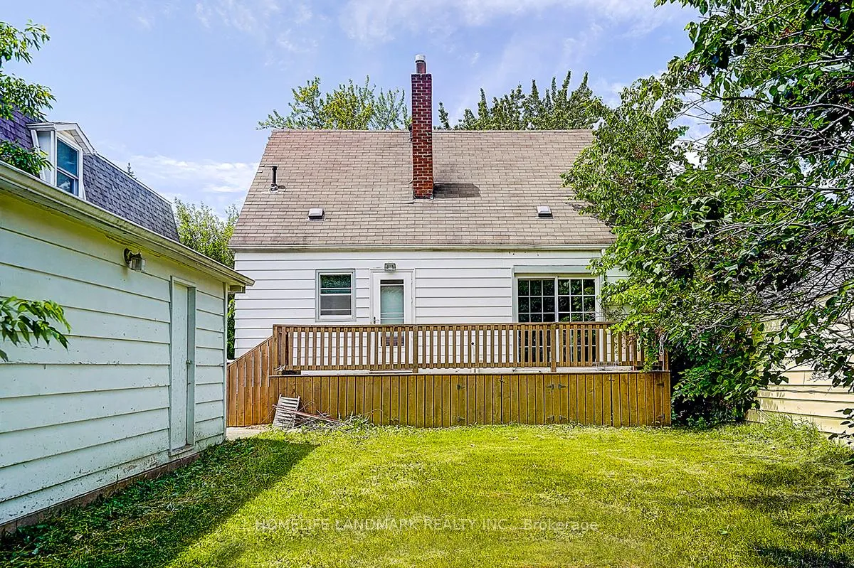 Photo 5 of 335 Willowdale Drive, North York, Willowdale East — HOMEH
