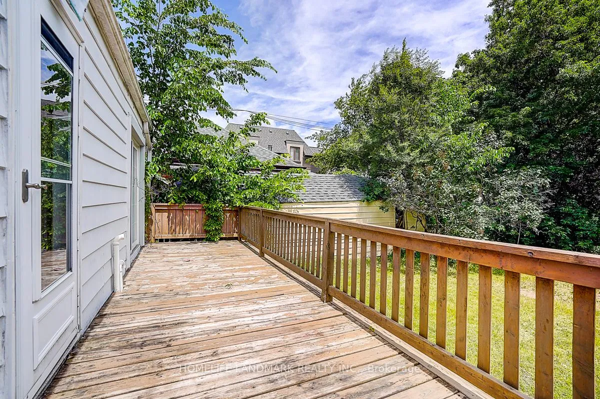 Photo 8 of 335 Willowdale Drive, North York, Willowdale East — HOMEH
