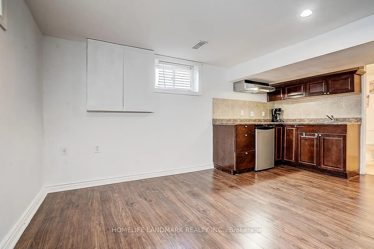 Photo 48 of 335 Willowdale Drive, North York, Willowdale East — HOMEH