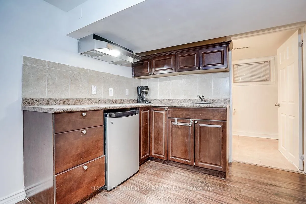 Photo 49 of 335 Willowdale Drive, North York, Willowdale East — HOMEH