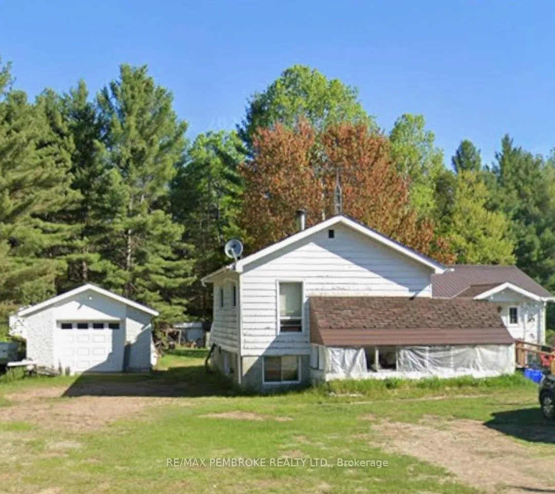 Photo 1 of 14 Bear Trail Road, Killaloe, Hagarty and Richards, Killaloe/Round Lake — HOMEH
