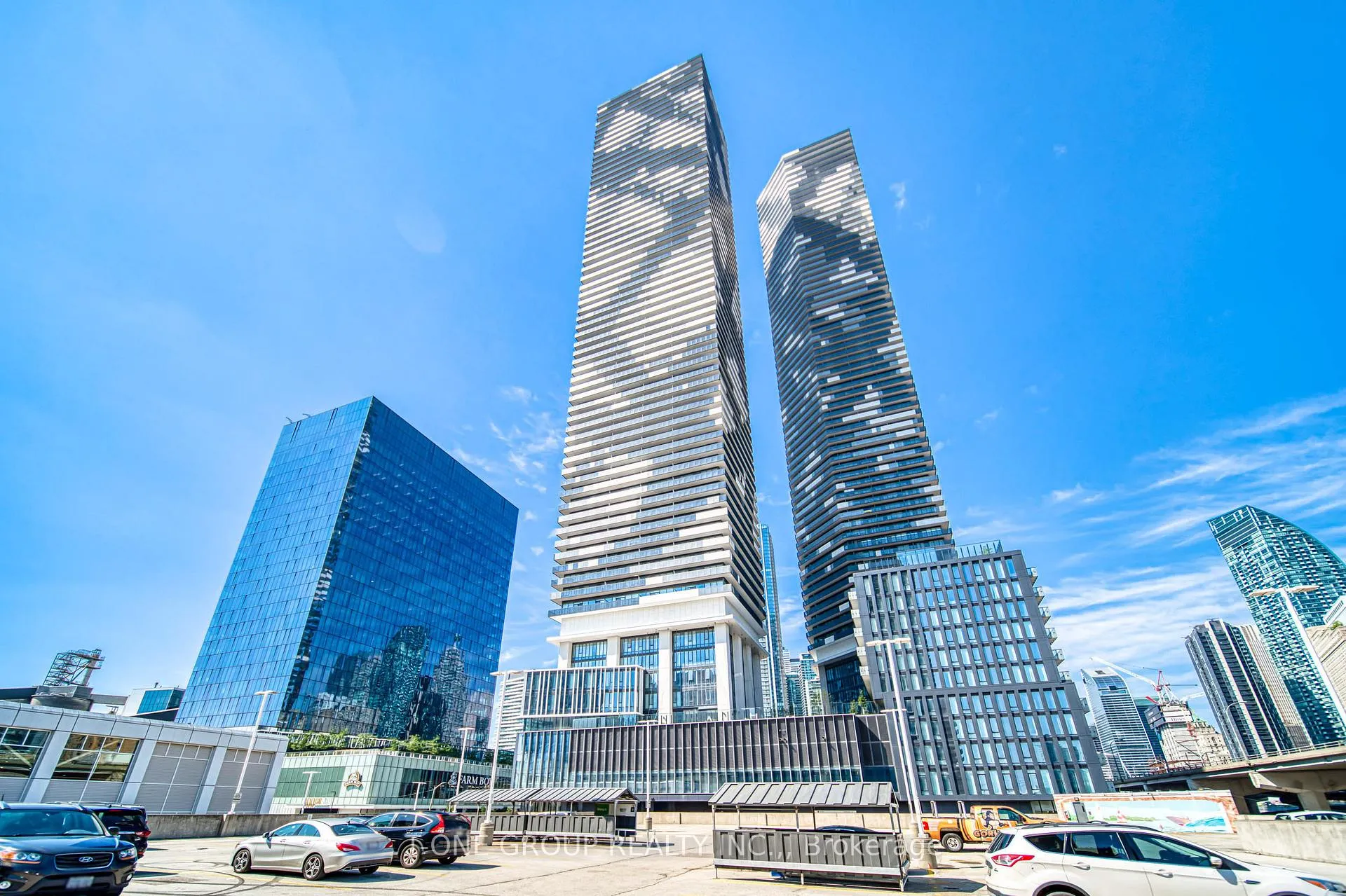 Photo 2 of Unit 6807, 138 Downes Street, Toronto, Waterfront Communities — HOMEH