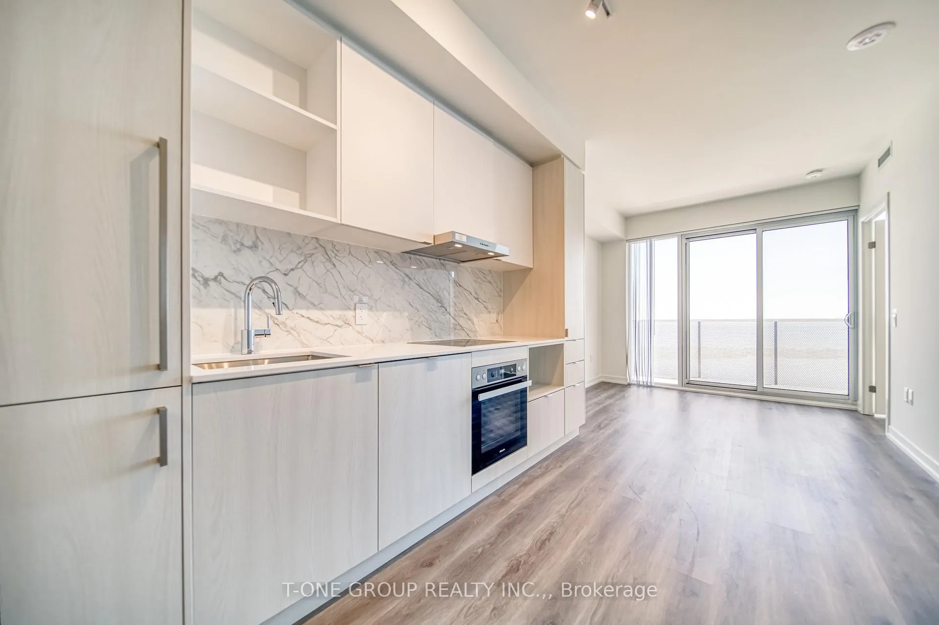 Photo 7 of Unit 6807, 138 Downes Street, Toronto, Waterfront Communities — HOMEH