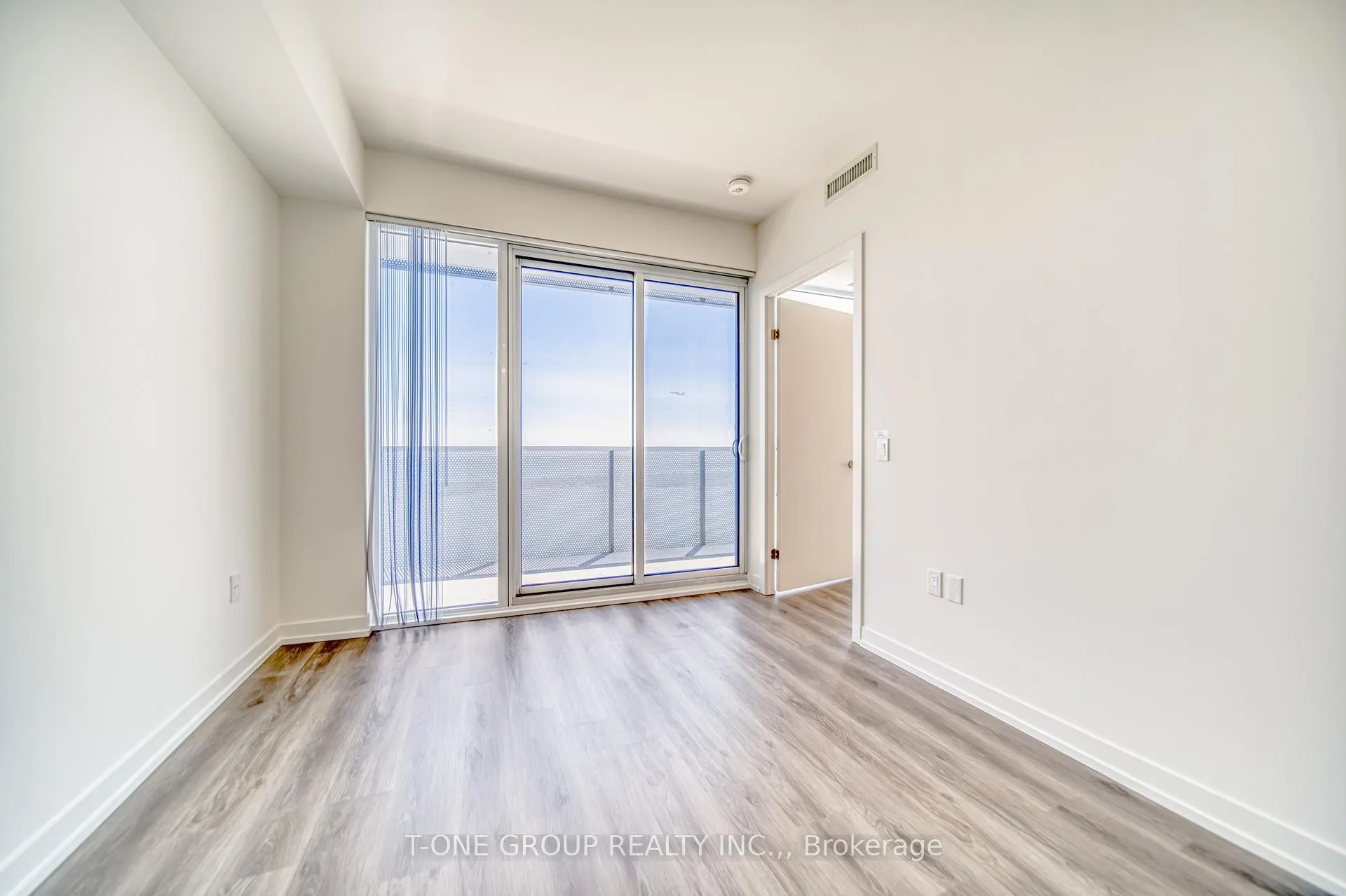 Photo 12 of Unit 6807, 138 Downes Street, Toronto, Waterfront Communities — HOMEH