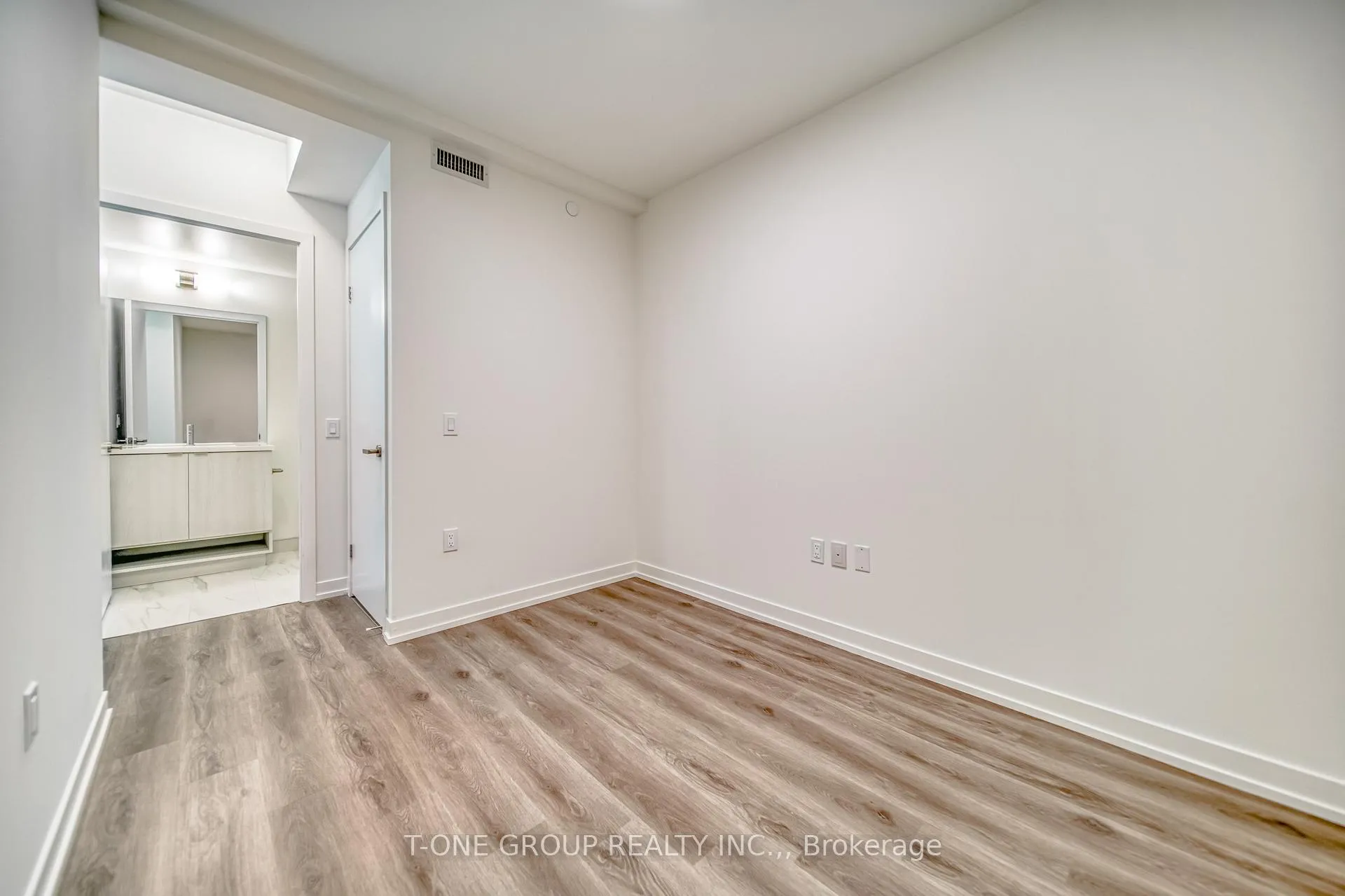 Photo 24 of Unit 6807, 138 Downes Street, Toronto, Waterfront Communities — HOMEH