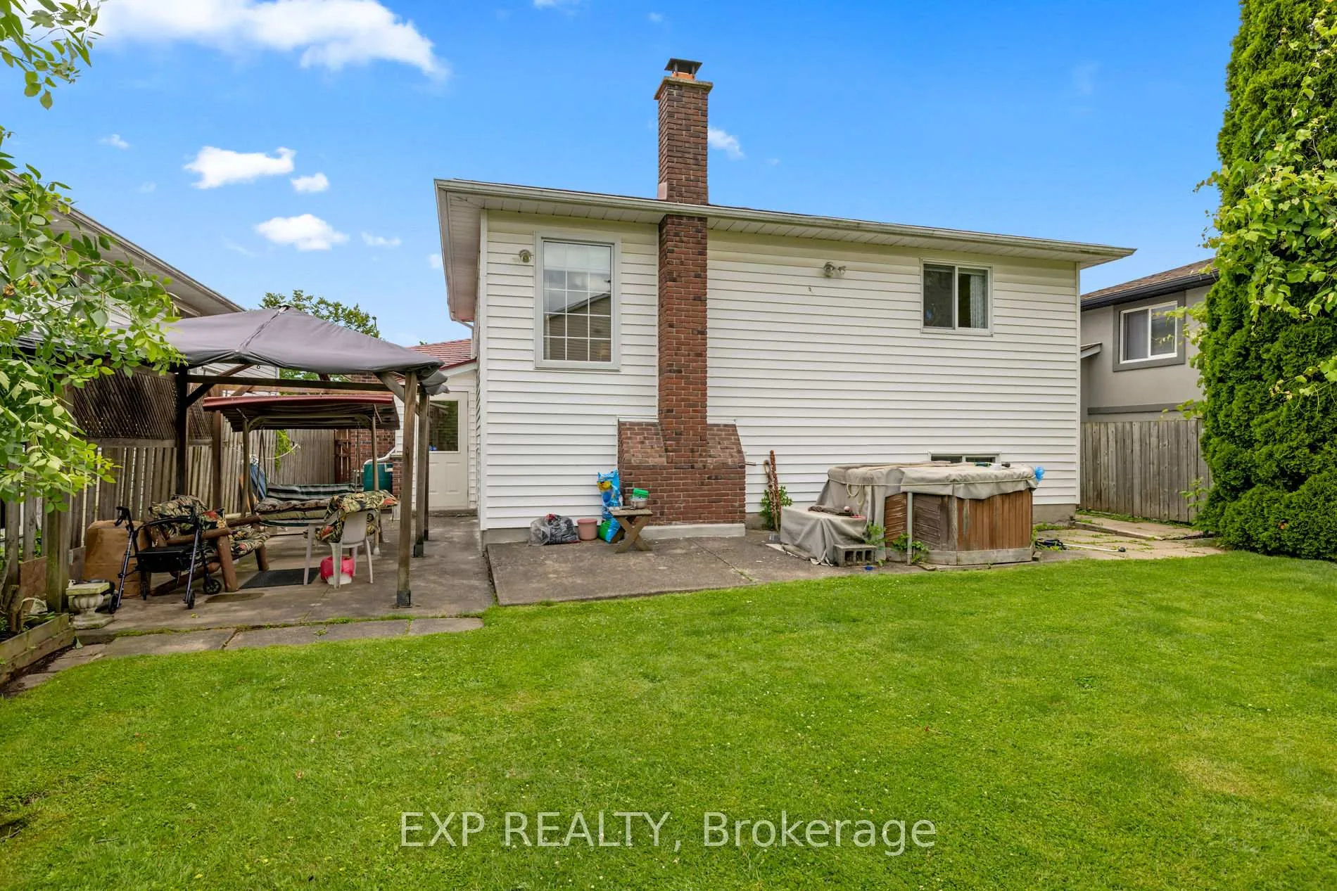 Photo 8 of 7430 Alex Avenue, Niagara Falls, Oldfield — HOMEH