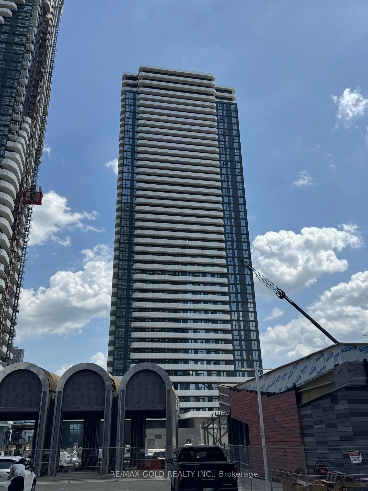 Photo 1 of Unit 4107, 225 Commerce Street, Vaughan, Vaughan Corporate Centre — HOMEH