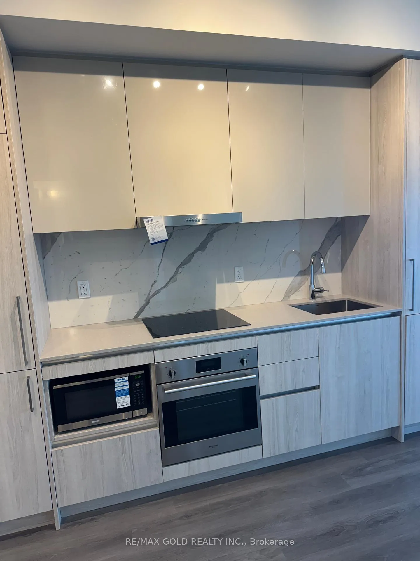 Photo 34 of Unit 4107, 225 Commerce Street, Vaughan, Vaughan Corporate Centre — HOMEH