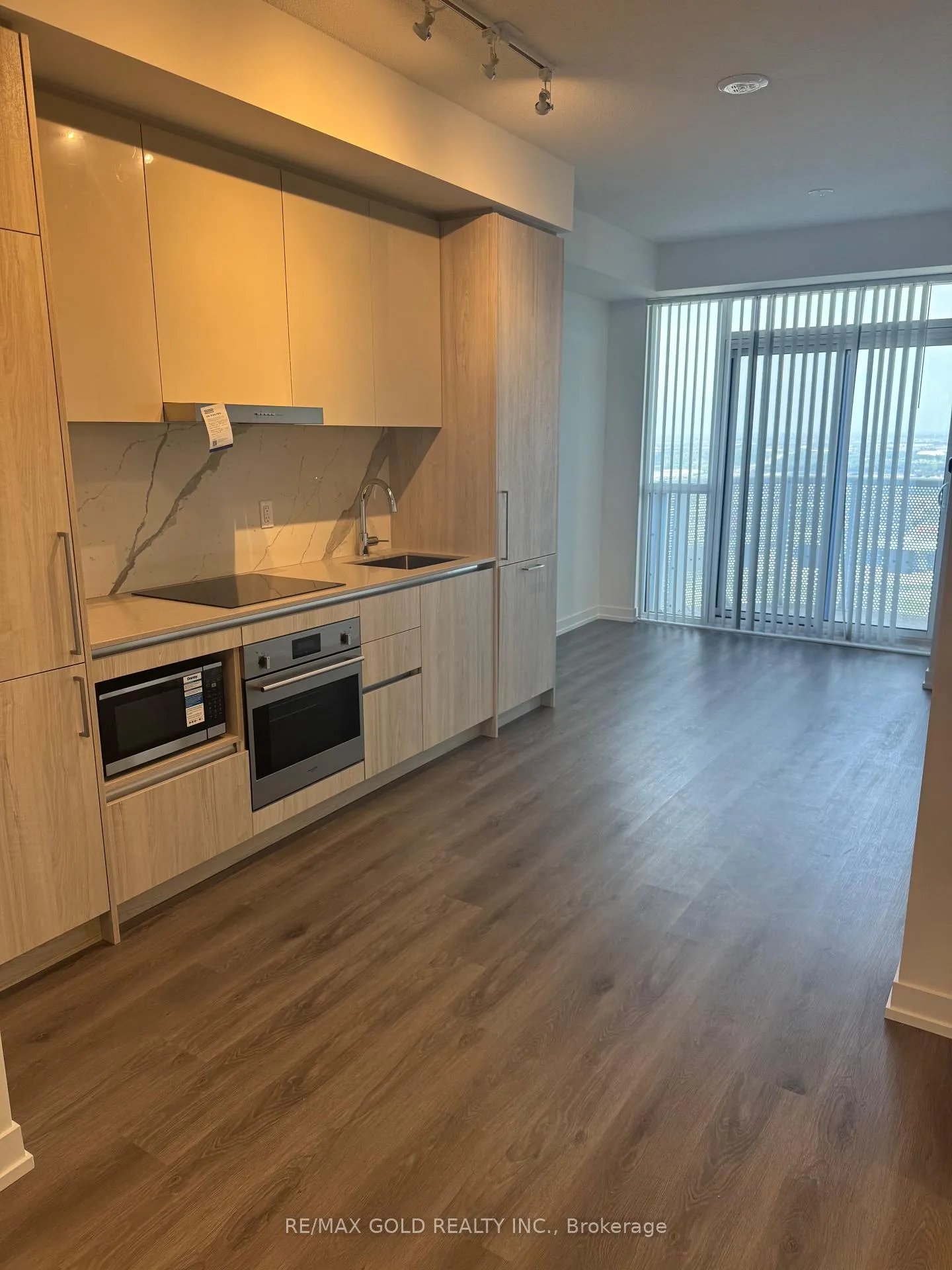 Photo 36 of Unit 4107, 225 Commerce Street, Vaughan, Vaughan Corporate Centre — HOMEH