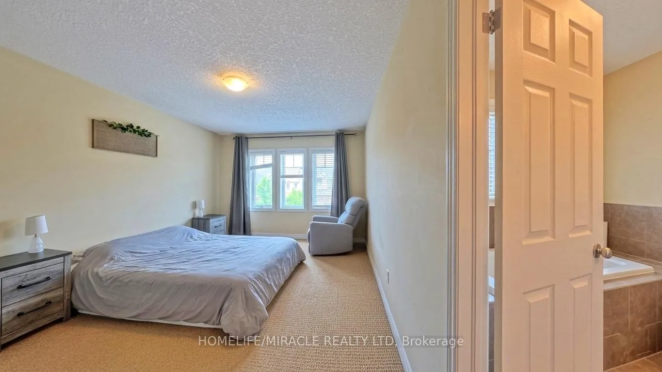 Photo 18 of 11 Sandybay Avenue, Kitchener — HOMEH