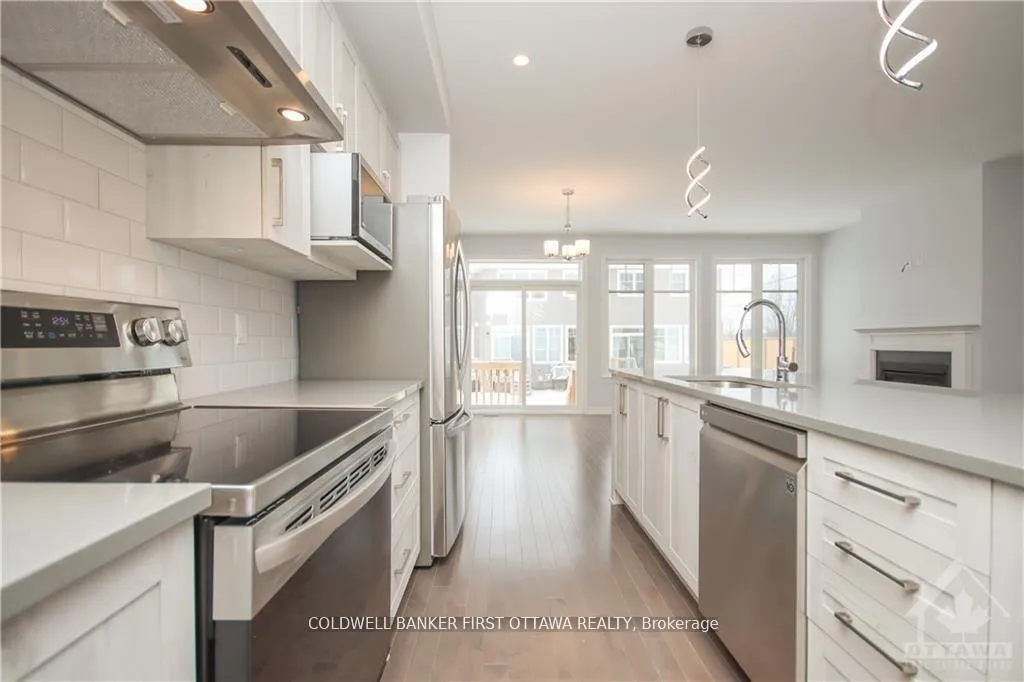 Photo 6 of 144 Angelonia Crescent, Ottawa, Blossom Park/Kemp Park/Findlay Creek — HOMEH