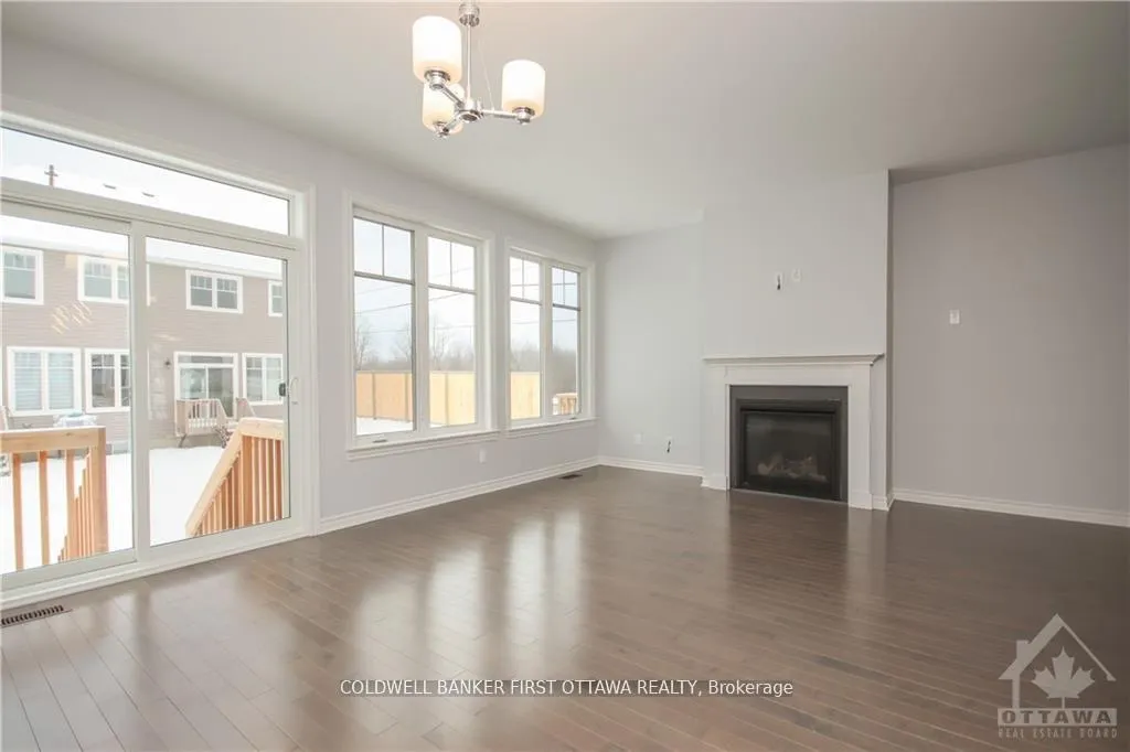 Photo 9 of 144 Angelonia Crescent, Ottawa, Blossom Park/Kemp Park/Findlay Creek — HOMEH