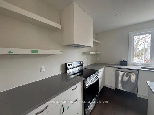 Photo 11 of Unit A, 9 Gwynne Avenue, Ottawa, Civic Hospital — HOMEH