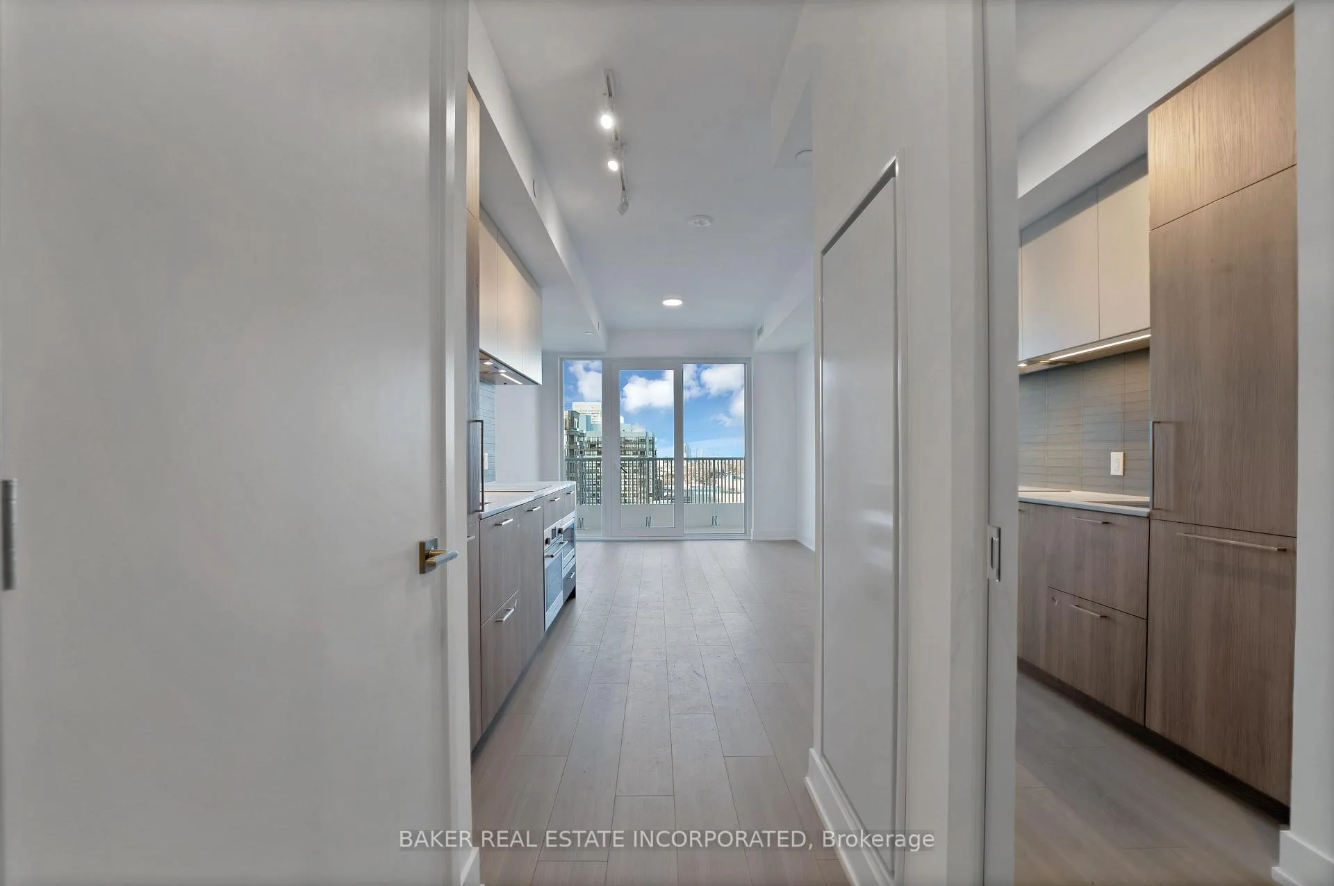 Photo 2 of Unit 2105, 36 Olive Avenue, North York, Willowdale East — HOMEH