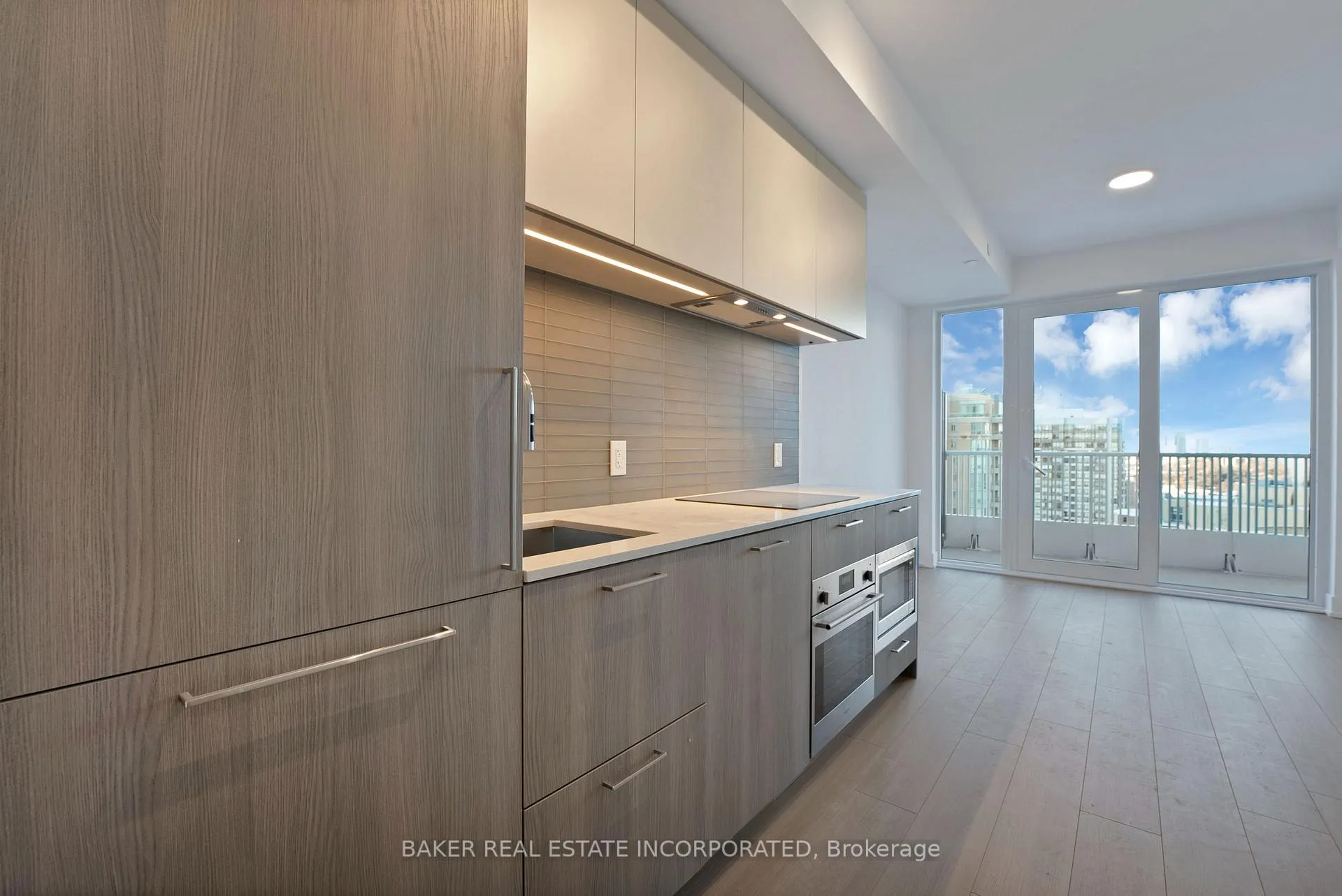 Photo 4 of Unit 2105, 36 Olive Avenue, North York, Willowdale East — HOMEH