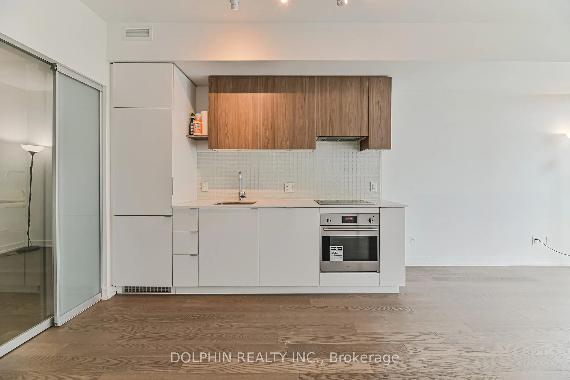 Photo 12 of Unit 1007, 161 Roehampton Avenue, Toronto, Mount Pleasant West — HOMEH