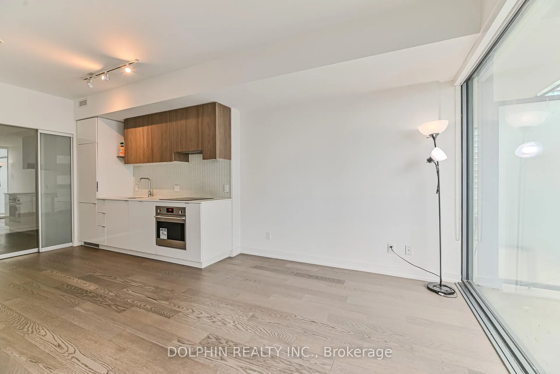 Photo 18 of Unit 1007, 161 Roehampton Avenue, Toronto, Mount Pleasant West — HOMEH