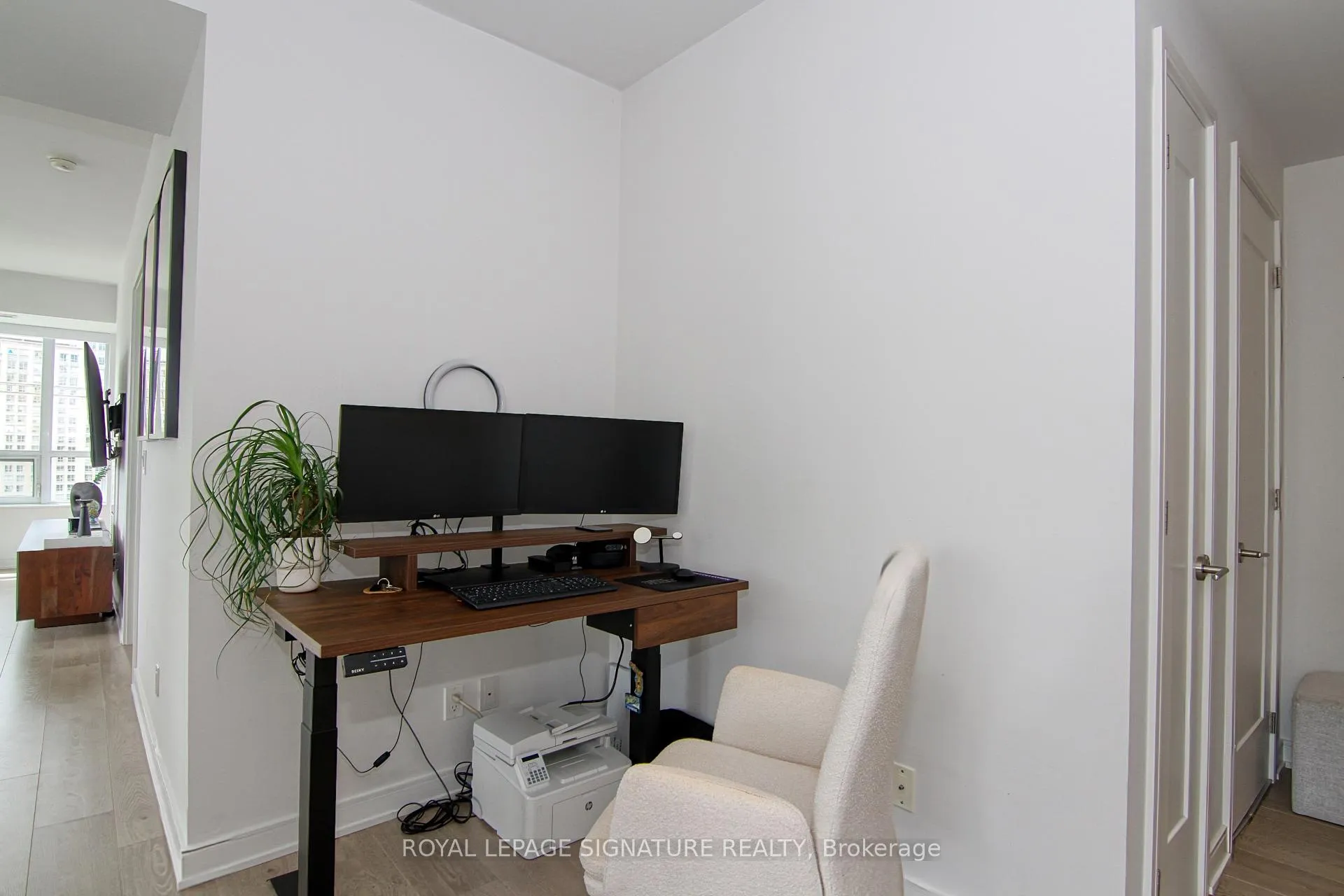 Photo 11 of Unit 1809, 88 Scott Street, Toronto, Church-Yonge Corridor — HOMEH