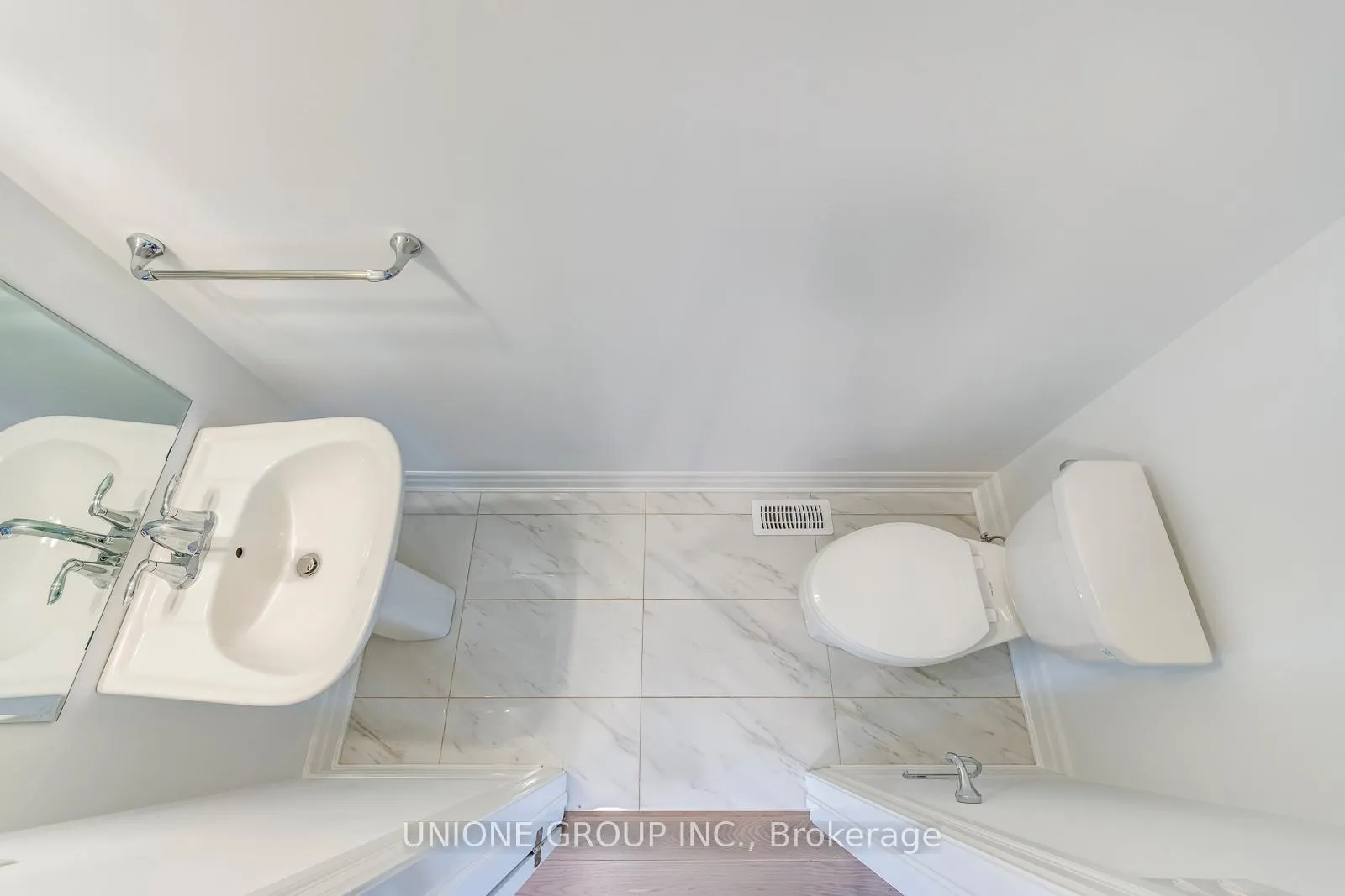 Photo 13 of 1198 Pelican Passage, Oakville, Joshua Meadows — HOMEH
