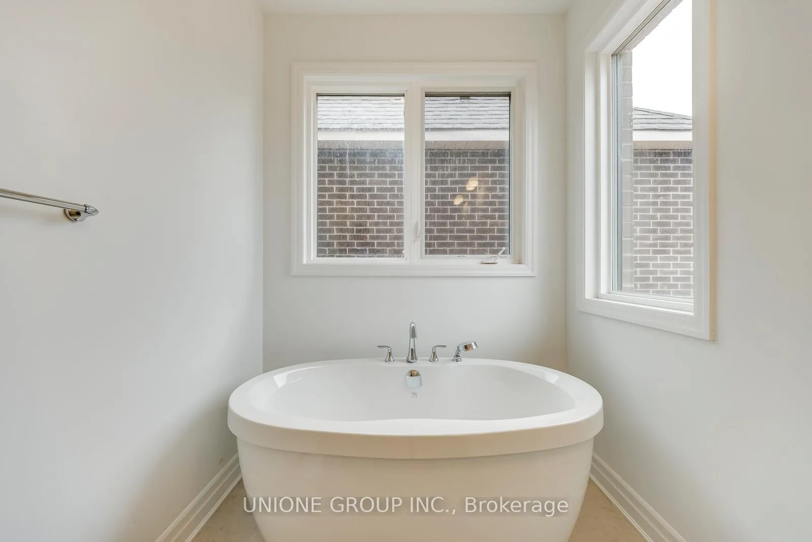 Photo 21 of 1198 Pelican Passage, Oakville, Joshua Meadows — HOMEH