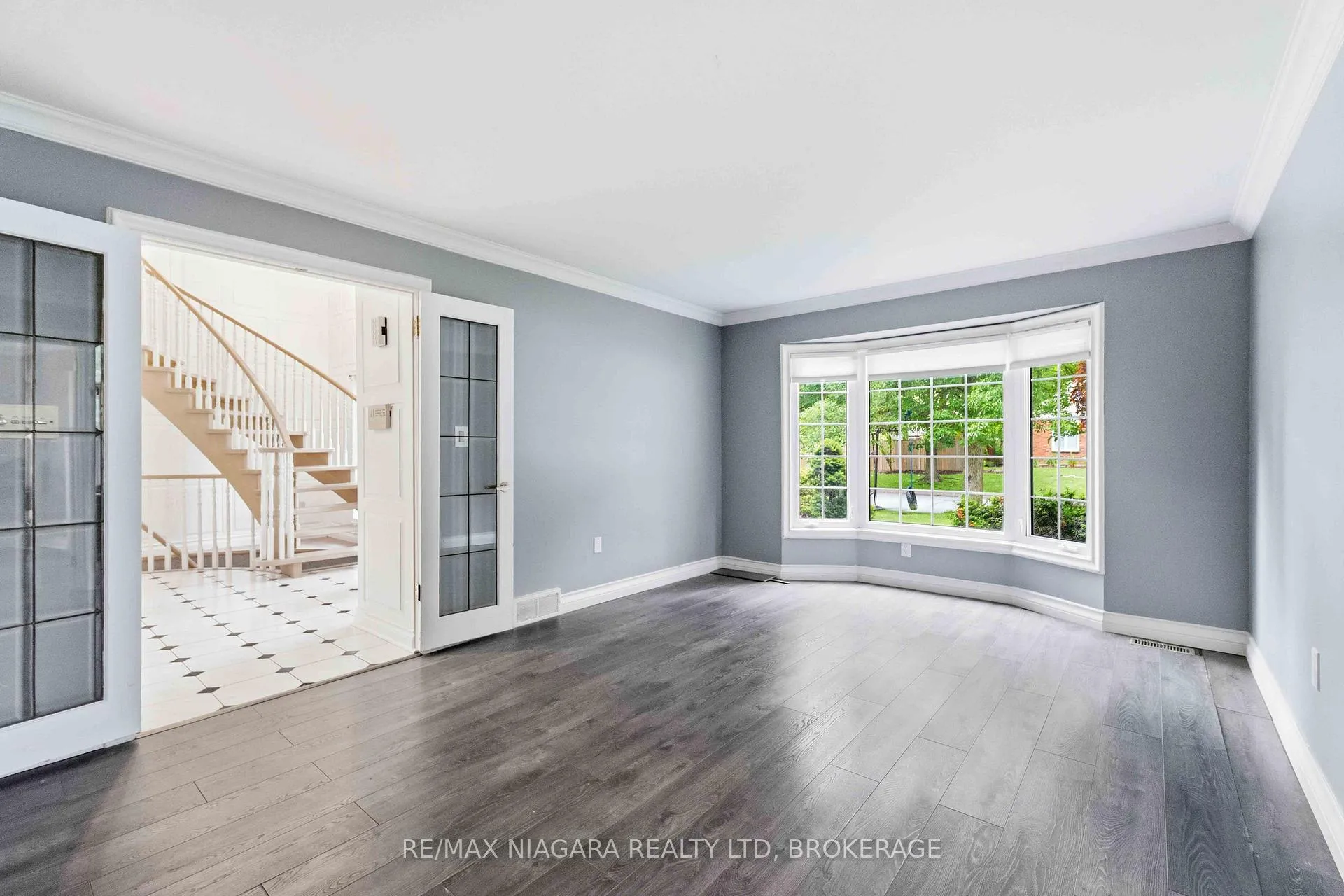 Photo 8 of 44 Cheritan Court, St. Catharines, Port Dalhousie — HOMEH