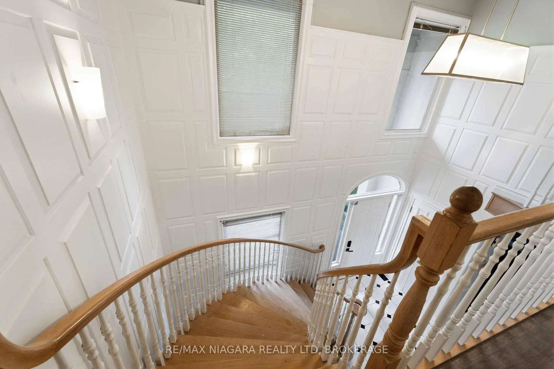 Photo 20 of 44 Cheritan Court, St. Catharines, Port Dalhousie — HOMEH