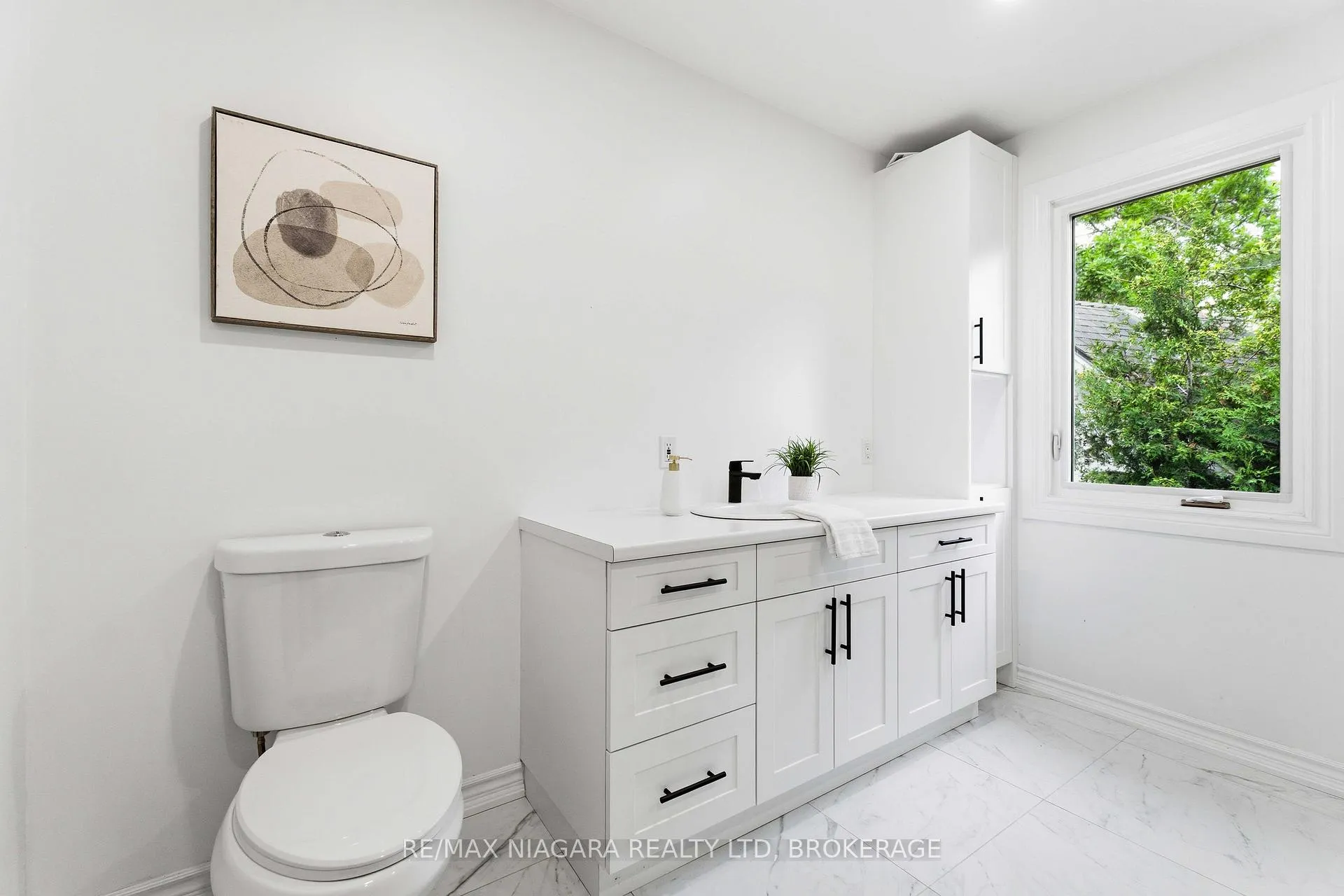Photo 27 of 44 Cheritan Court, St. Catharines, Port Dalhousie — HOMEH