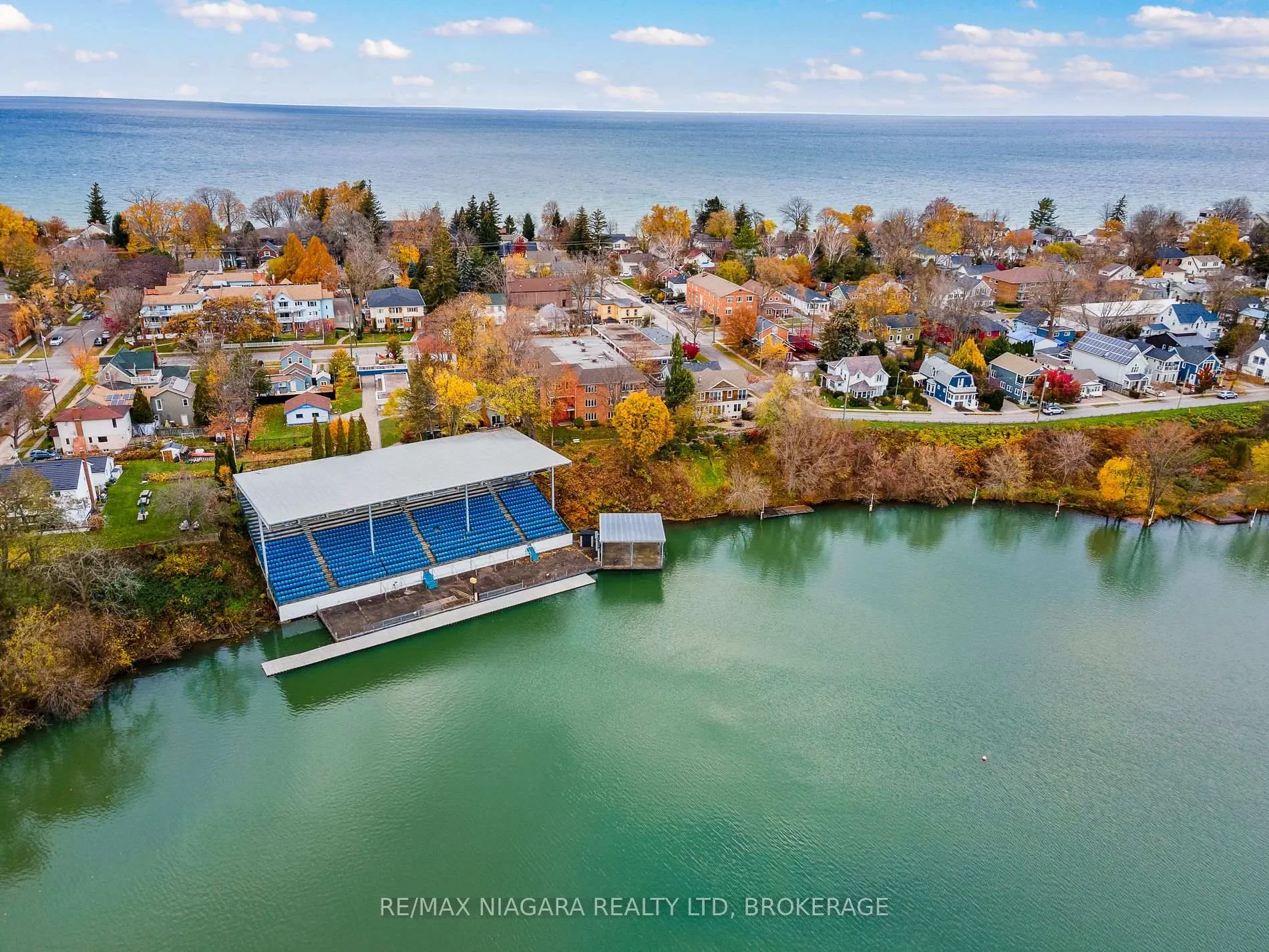 Photo 47 of 44 Cheritan Court, St. Catharines, Port Dalhousie — HOMEH