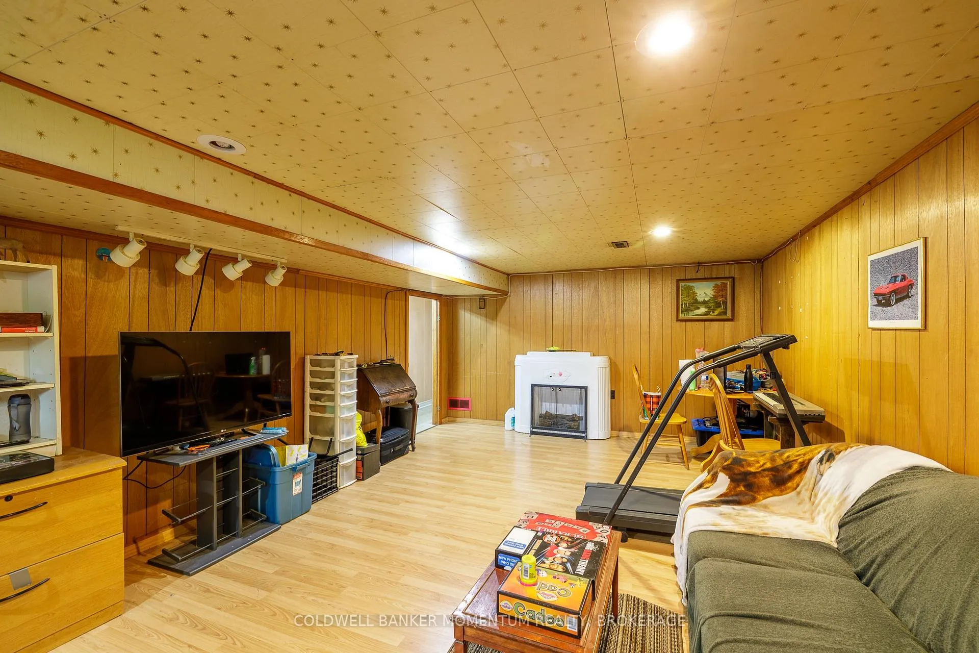 Photo 25 of 6416 Clare Crescent, Niagara Falls, Dorchester — HOMEH